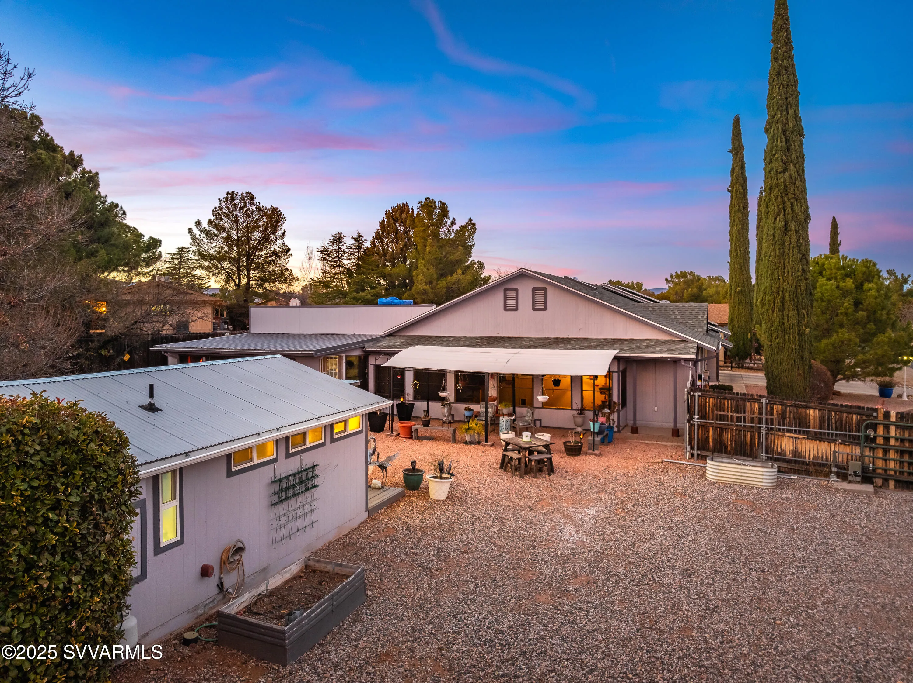 Cottonwood, Arizona 86326, United States, 6 Bedrooms Bedrooms, ,4 BathroomsBathrooms,Residential,Pending,11802