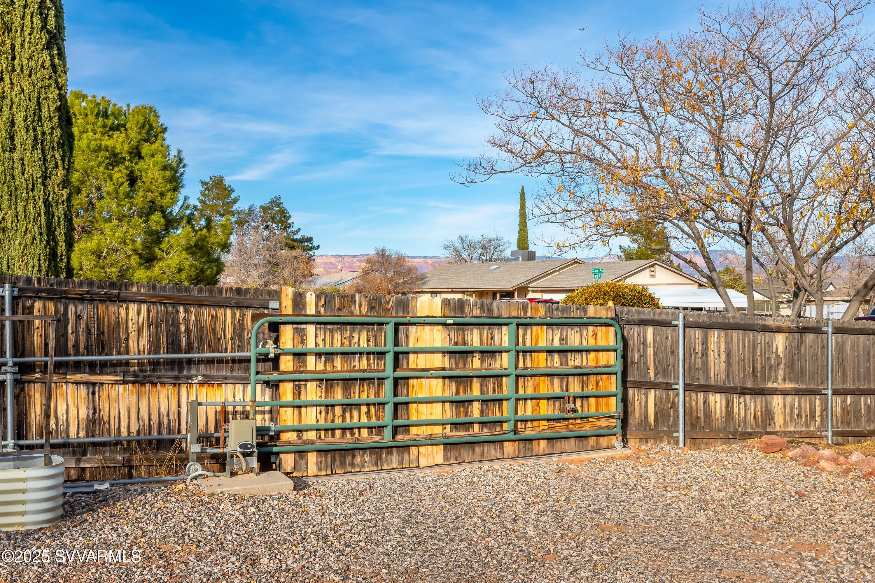 Cottonwood, Arizona 86326, United States, 6 Bedrooms Bedrooms, ,4 BathroomsBathrooms,Residential,Pending,11802