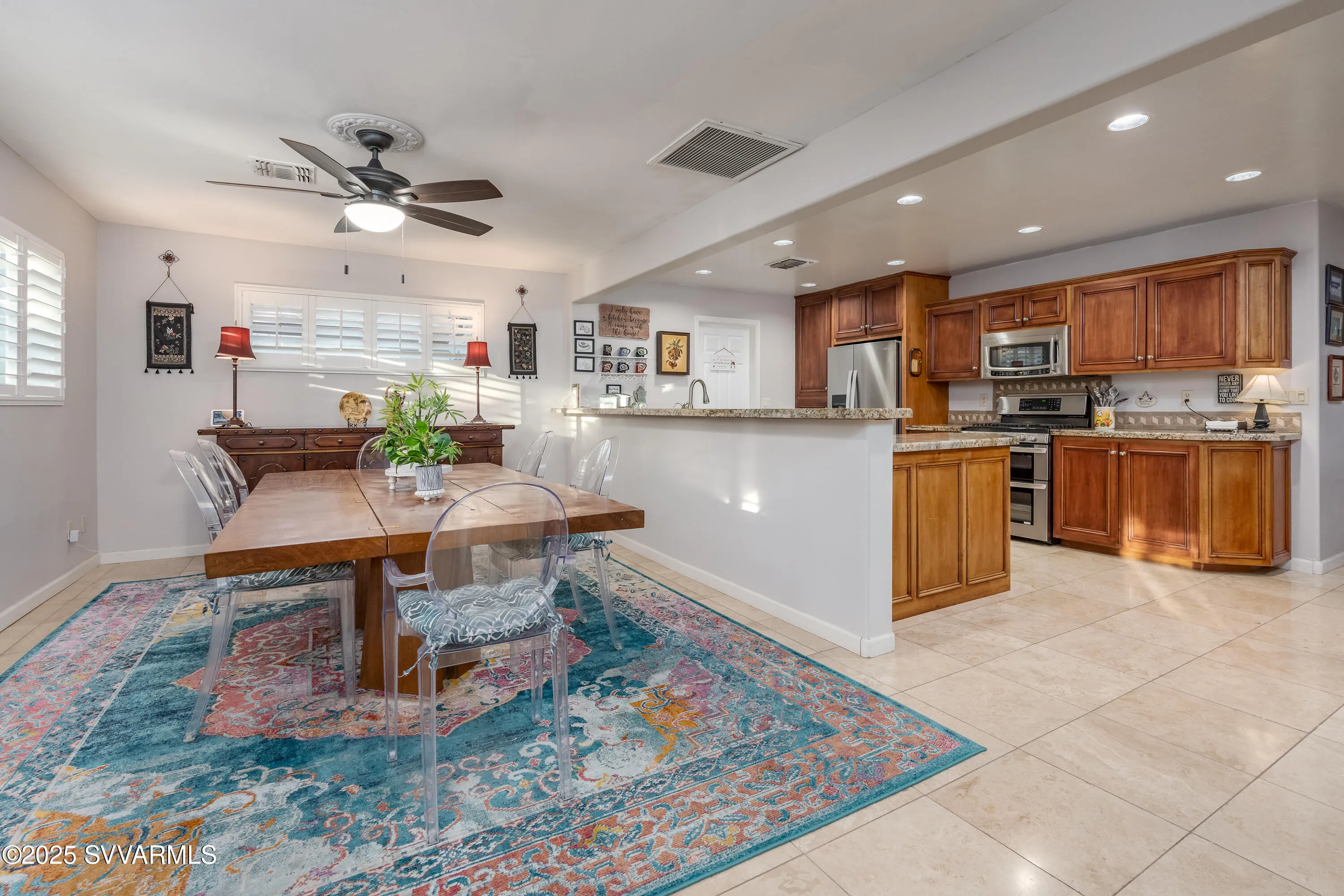 Cottonwood, Arizona 86326, United States, 6 Bedrooms Bedrooms, ,4 BathroomsBathrooms,Residential,Pending,11802