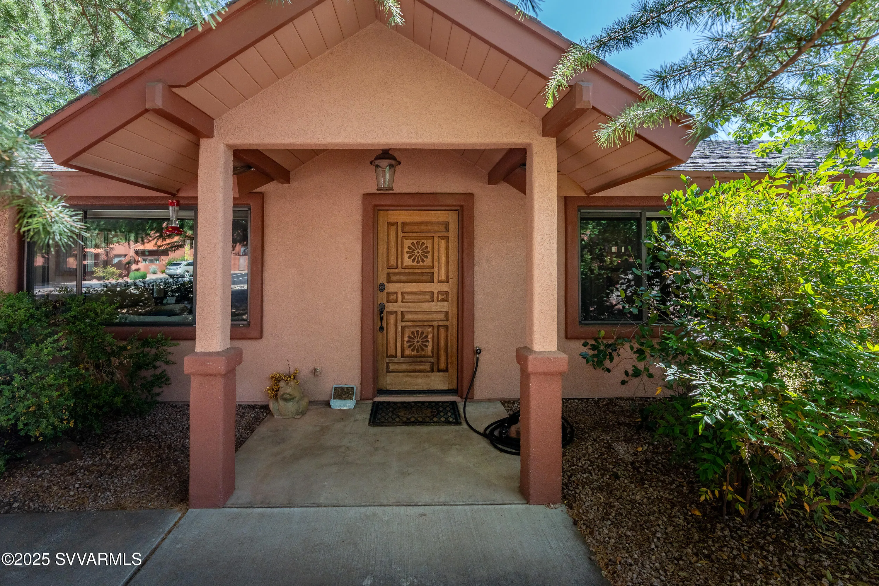Sedona, Arizona 86351, United States, 4 Bedrooms Bedrooms, ,2 BathroomsBathrooms,Residential,Active,151220