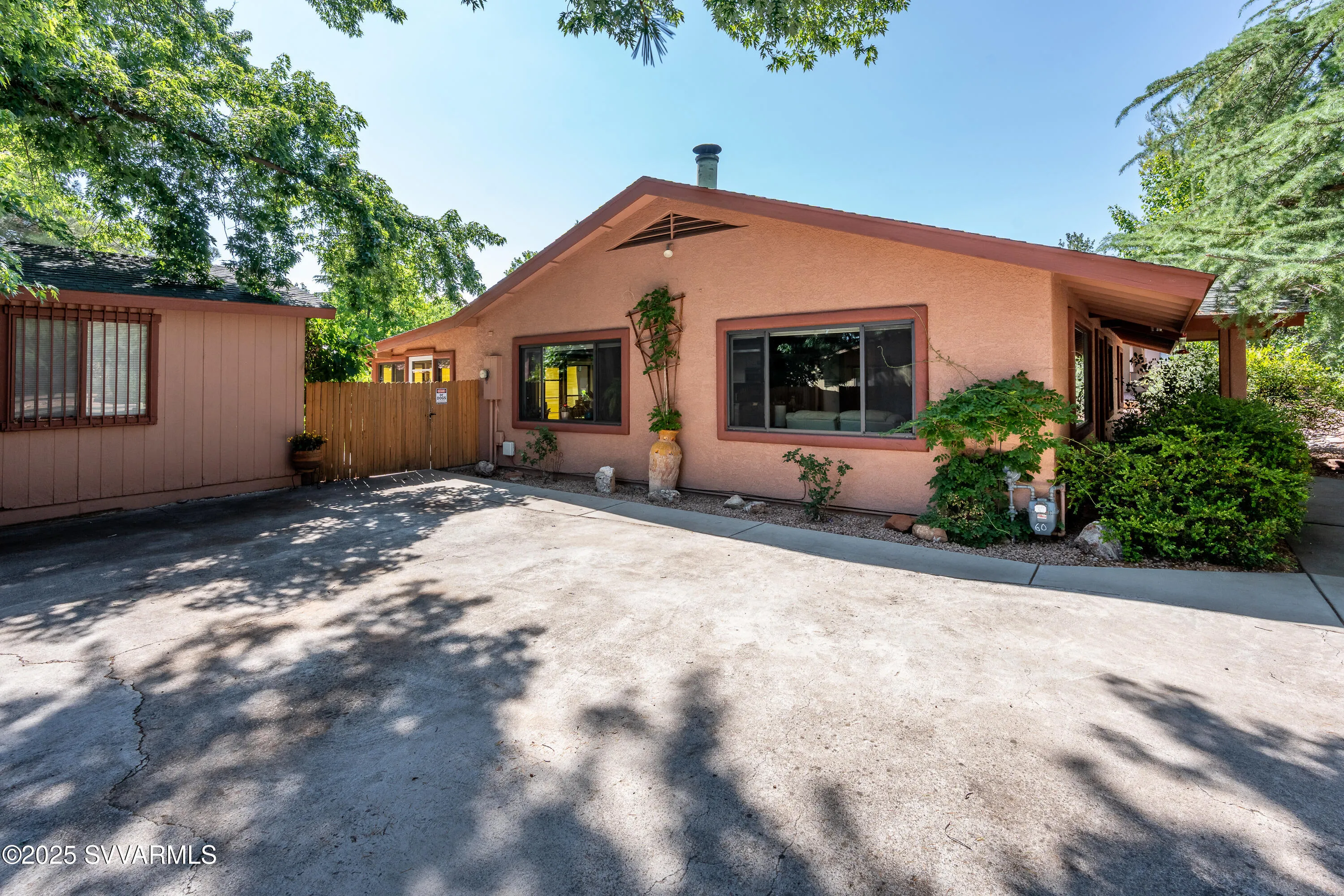 Sedona, Arizona 86351, United States, 4 Bedrooms Bedrooms, ,2 BathroomsBathrooms,Residential,Active,151220