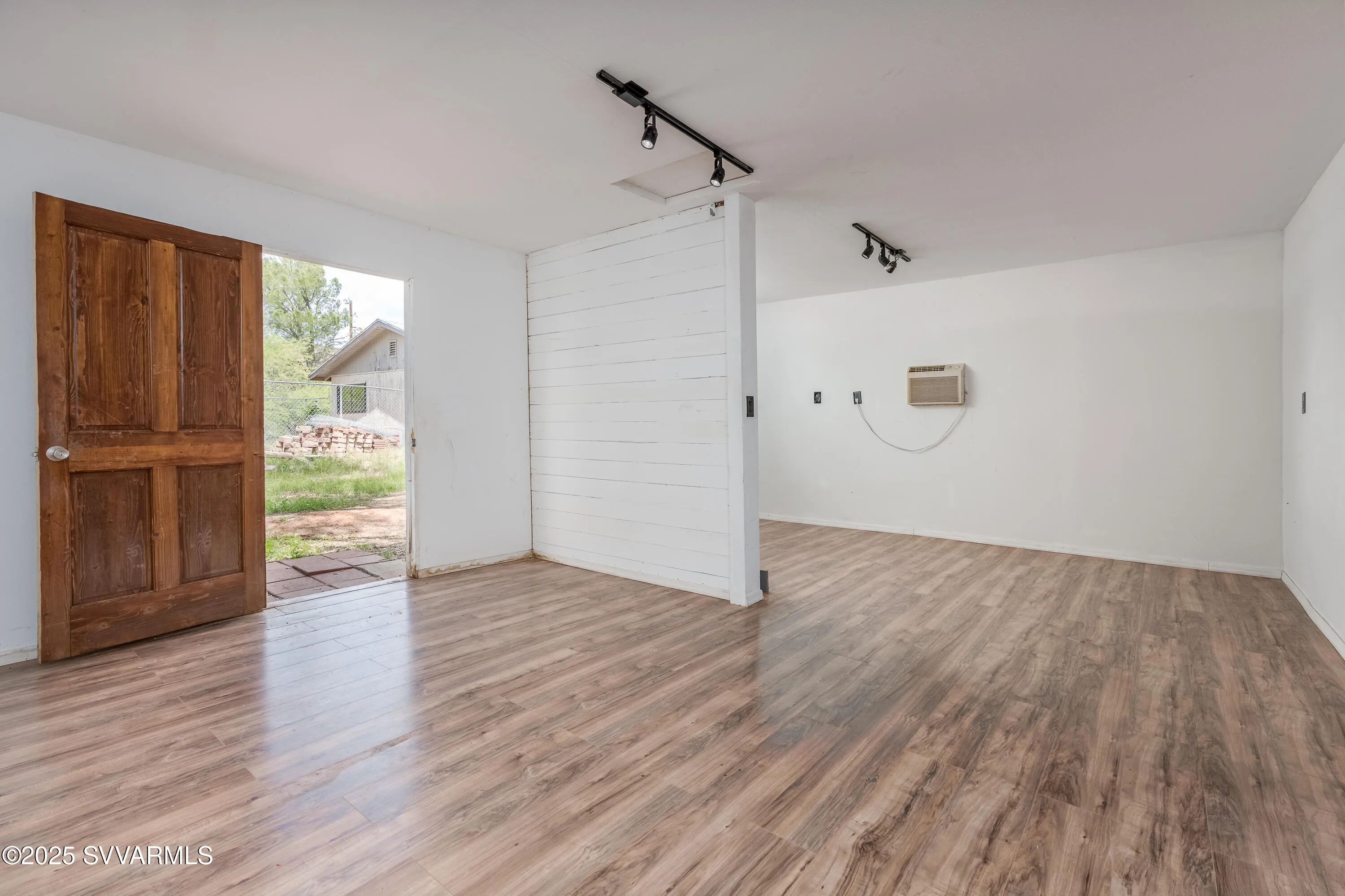 Cornville, Arizona 86325, United States, 2 Bedrooms Bedrooms, ,1 BathroomBathrooms,Residential,Active,125169