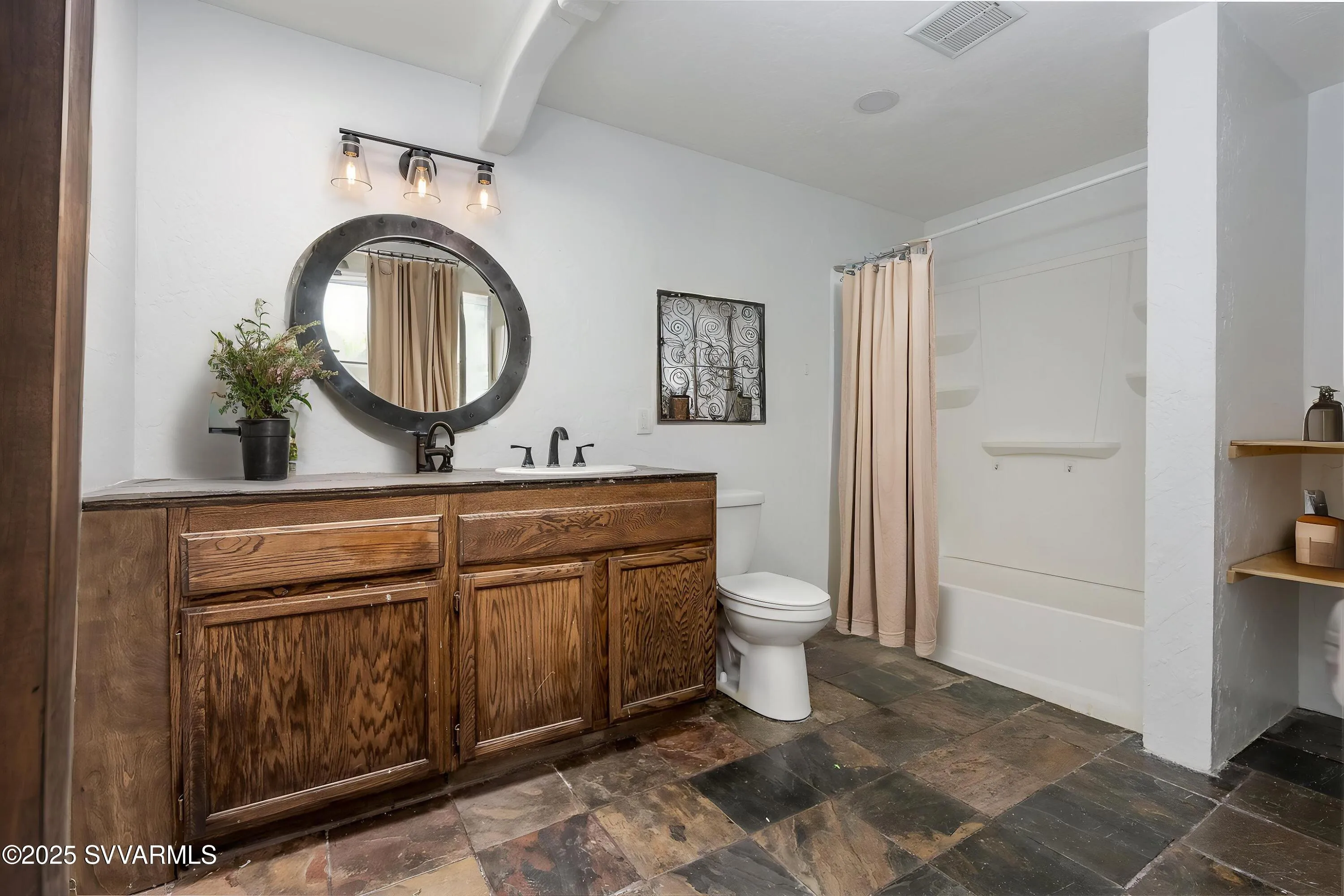 Cornville, Arizona 86325, United States, 2 Bedrooms Bedrooms, ,1 BathroomBathrooms,Residential,Active,125169