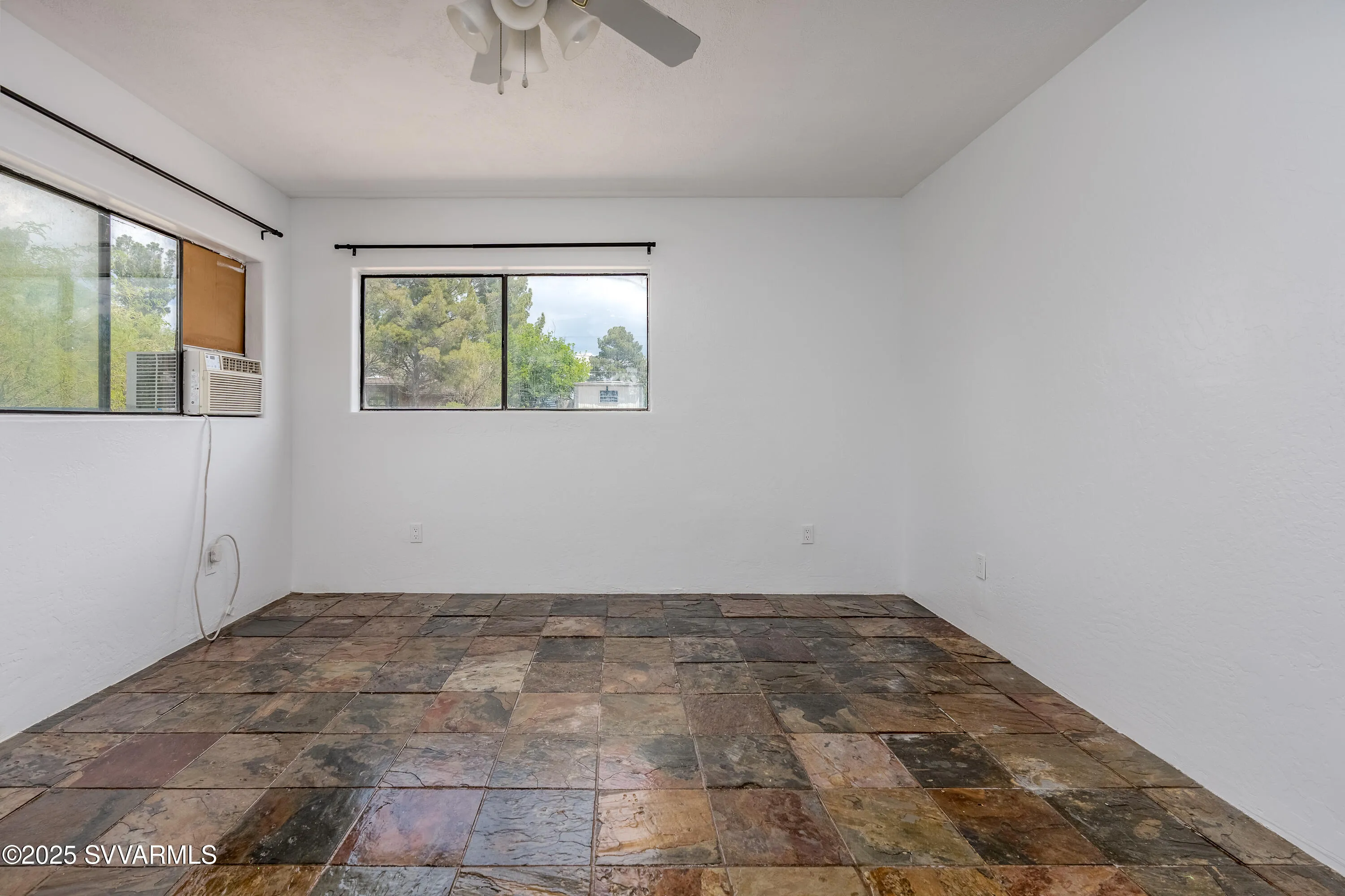 Cornville, Arizona 86325, United States, 2 Bedrooms Bedrooms, ,1 BathroomBathrooms,Residential,Active,125169