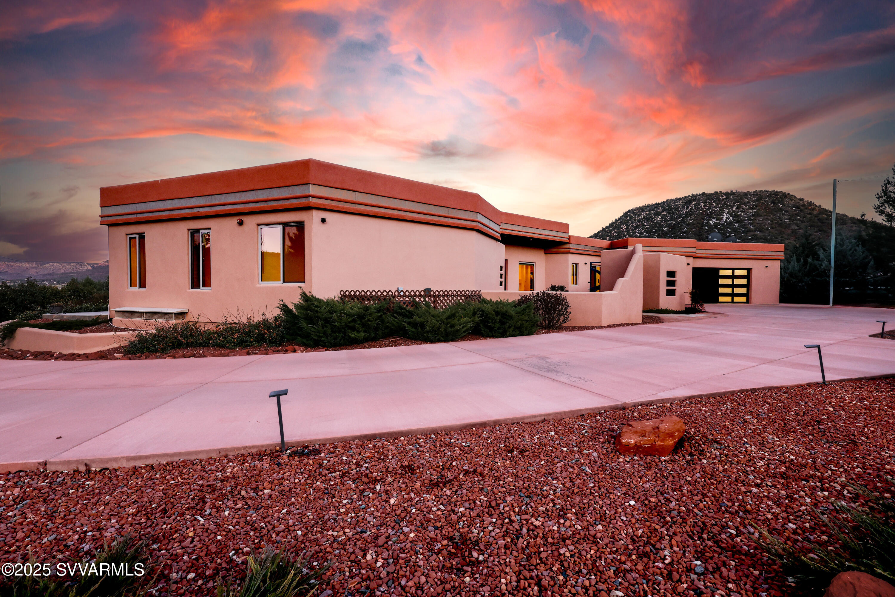 40 S Eastern Vista Drive