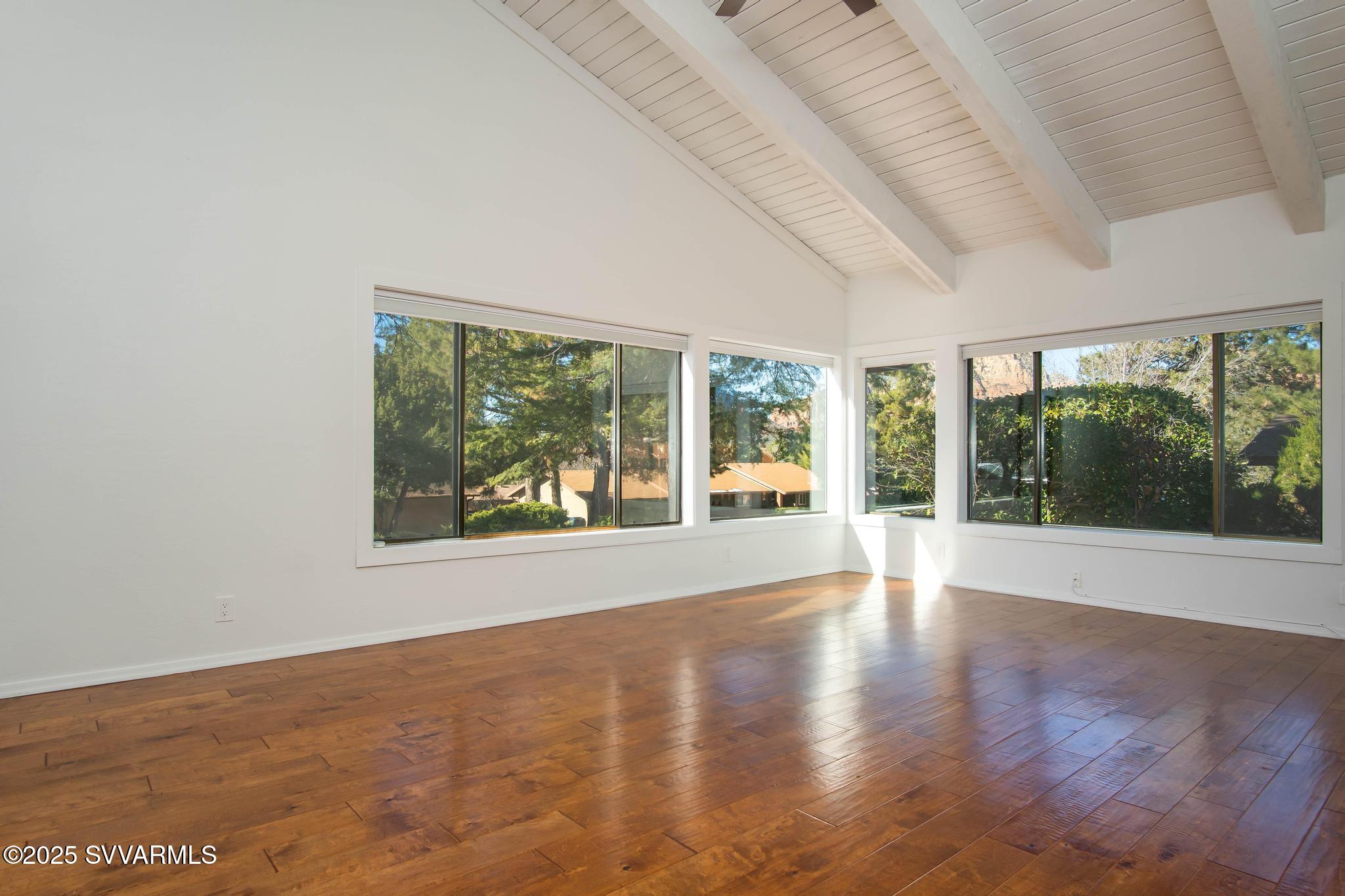 180 Sierra Rd