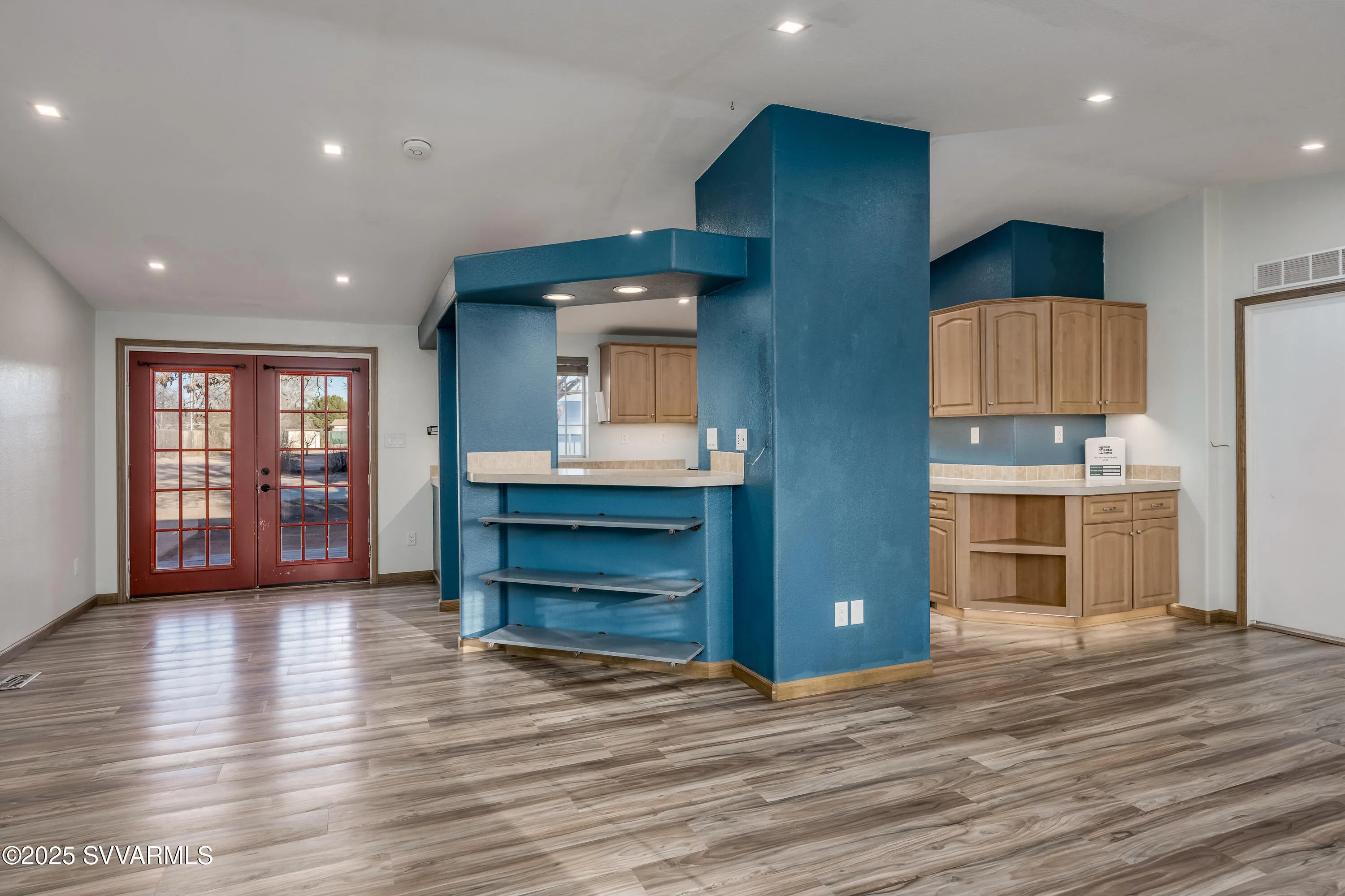 Cottonwood, Arizona 86326, United States, 3 Bedrooms Bedrooms, ,2 BathroomsBathrooms,Residential,Pending,79279