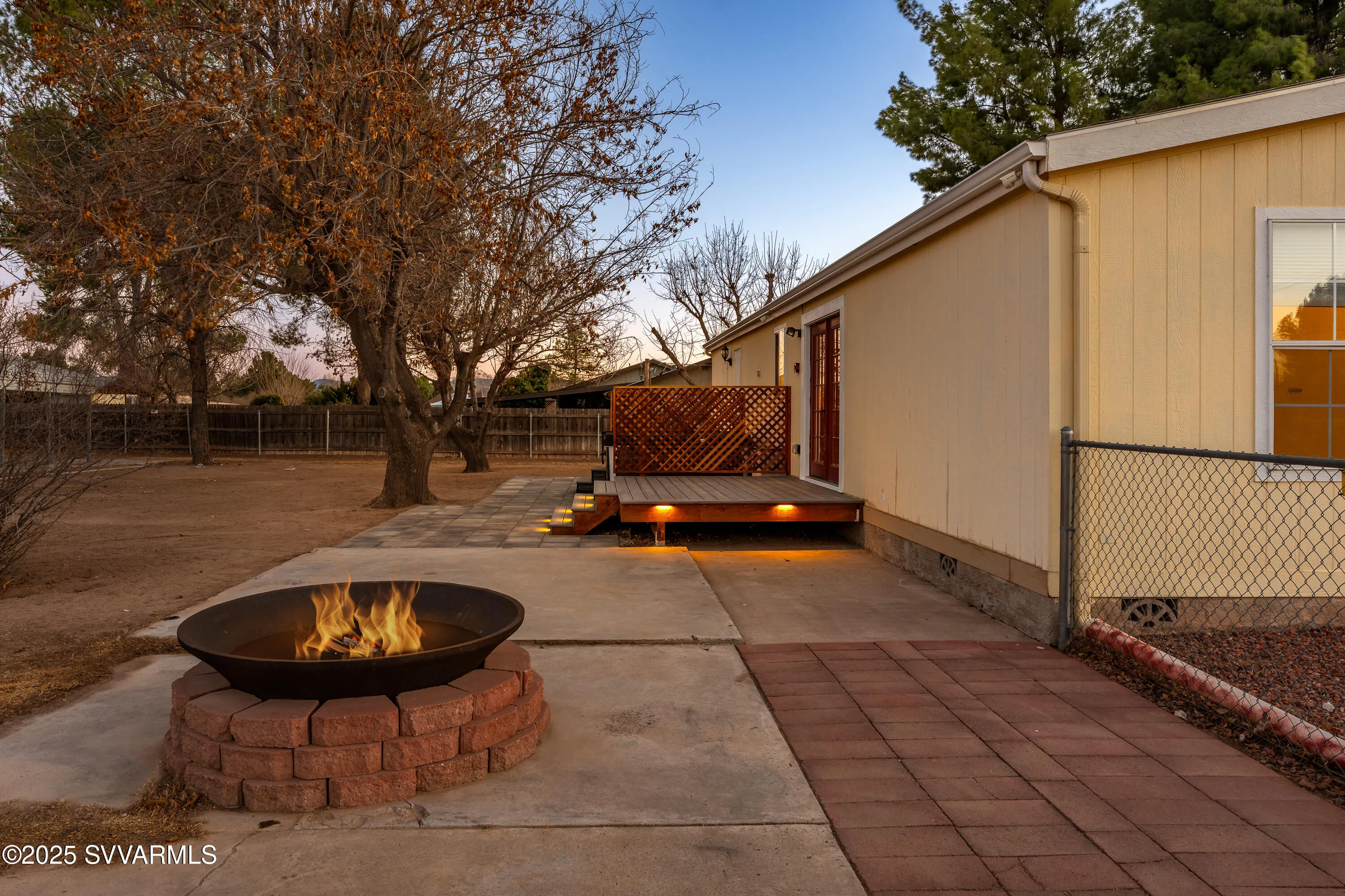 Cottonwood, Arizona 86326, United States, 3 Bedrooms Bedrooms, ,2 BathroomsBathrooms,Residential,Pending,79279