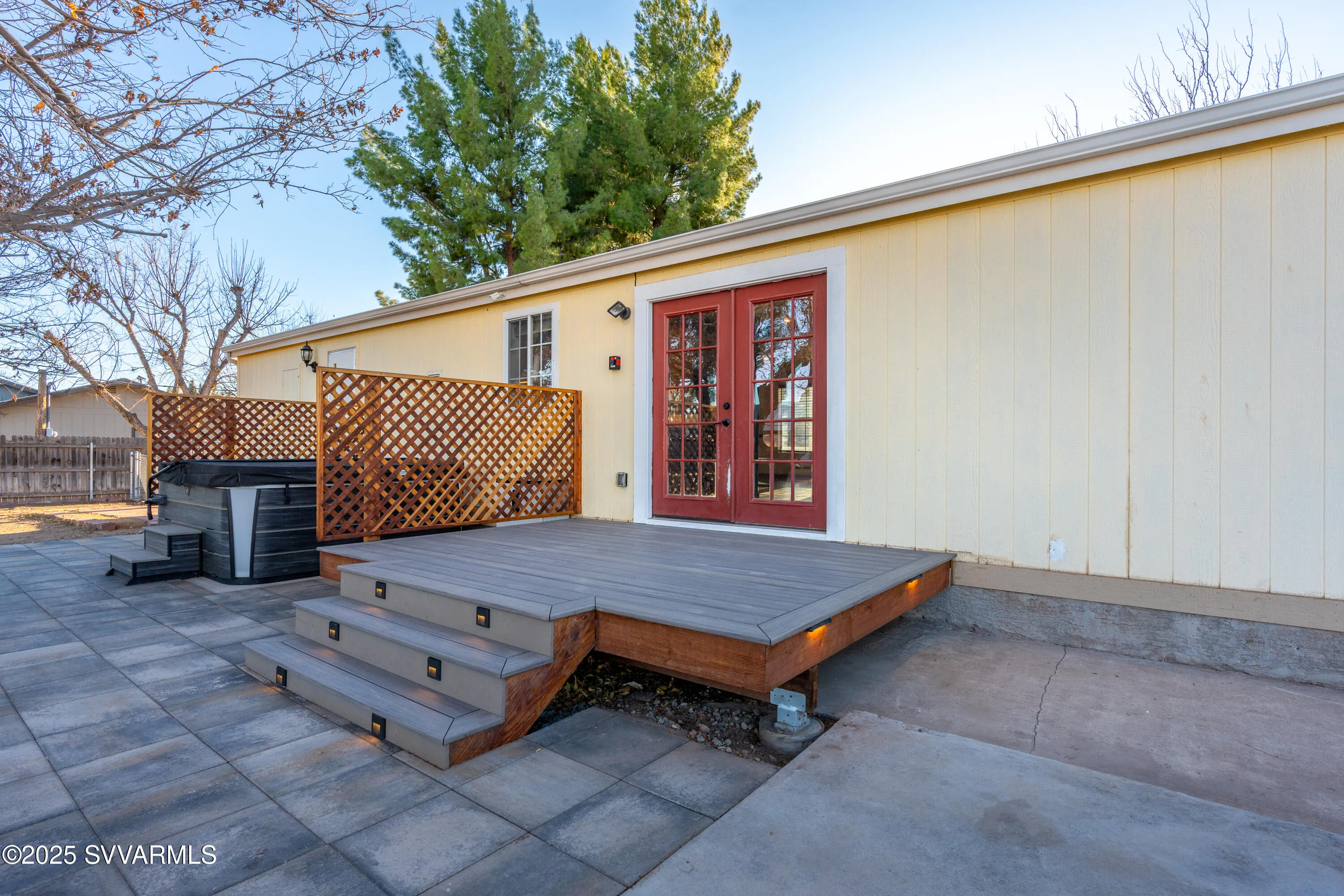 Cottonwood, Arizona 86326, United States, 3 Bedrooms Bedrooms, ,2 BathroomsBathrooms,Residential,Pending,79279