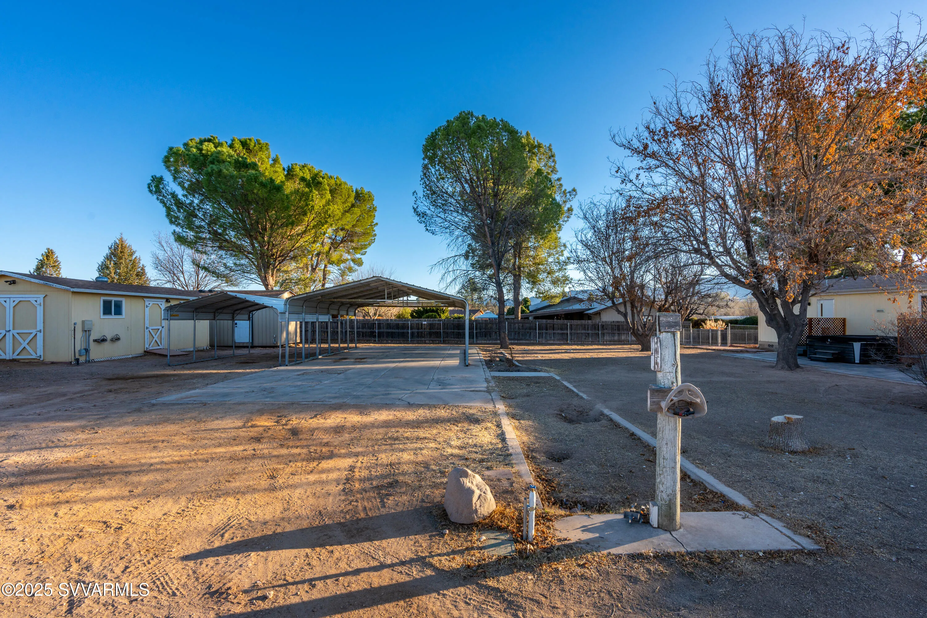 Cottonwood, Arizona 86326, United States, 3 Bedrooms Bedrooms, ,2 BathroomsBathrooms,Residential,Pending,79279