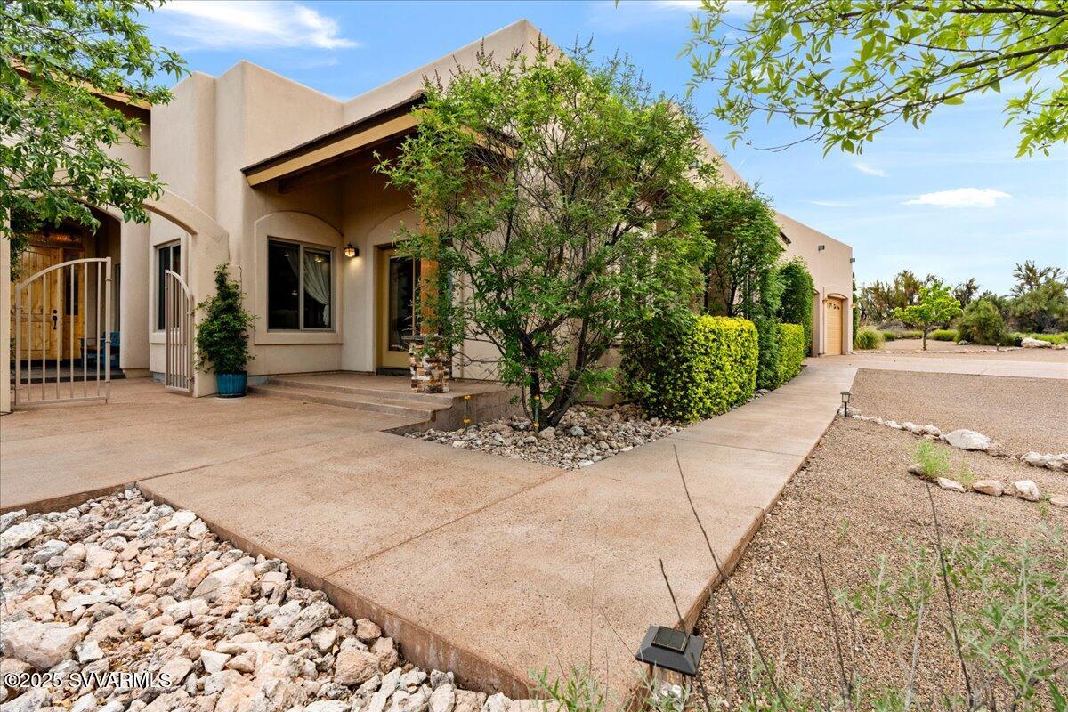 6750 N Pinyon Pine Circle