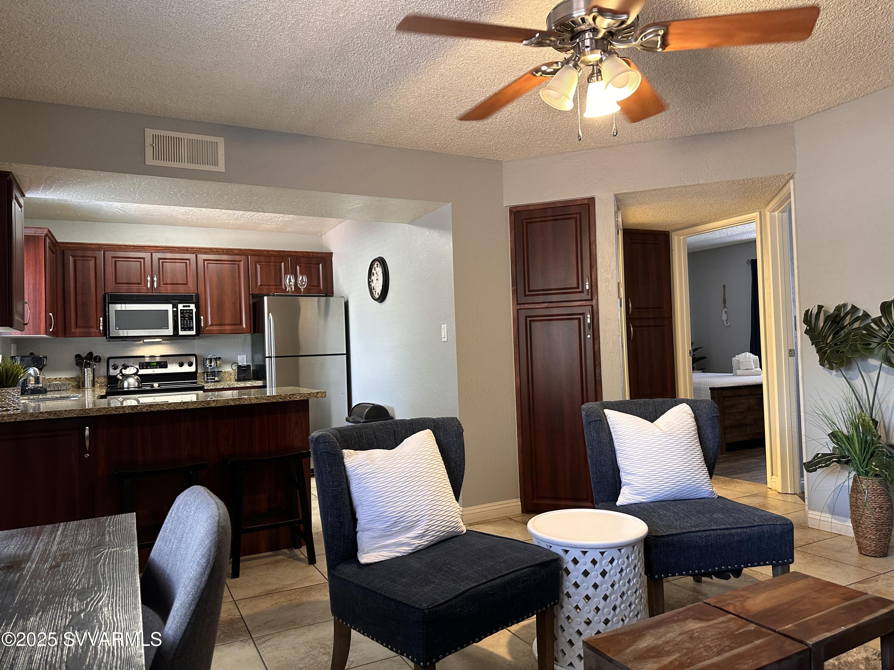 95&115 E Cortez Drive 104+