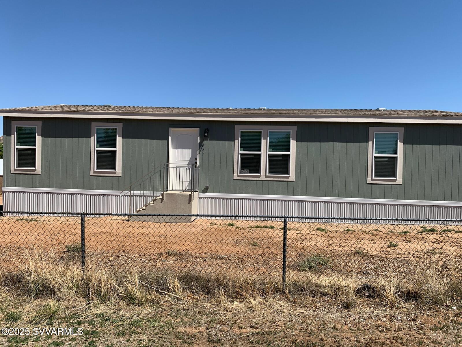 3965 E Lark Drive