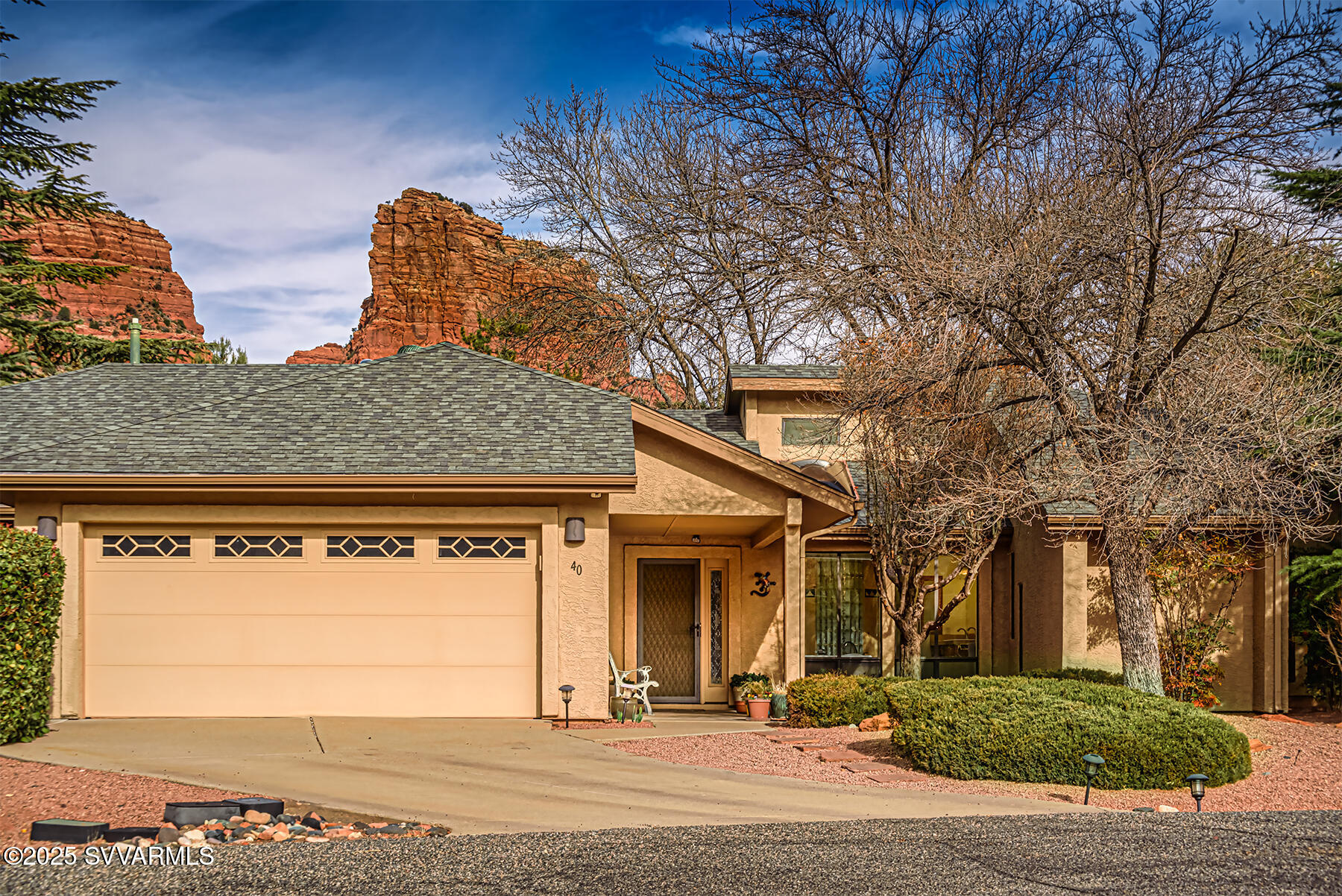 40 W Valley Drive