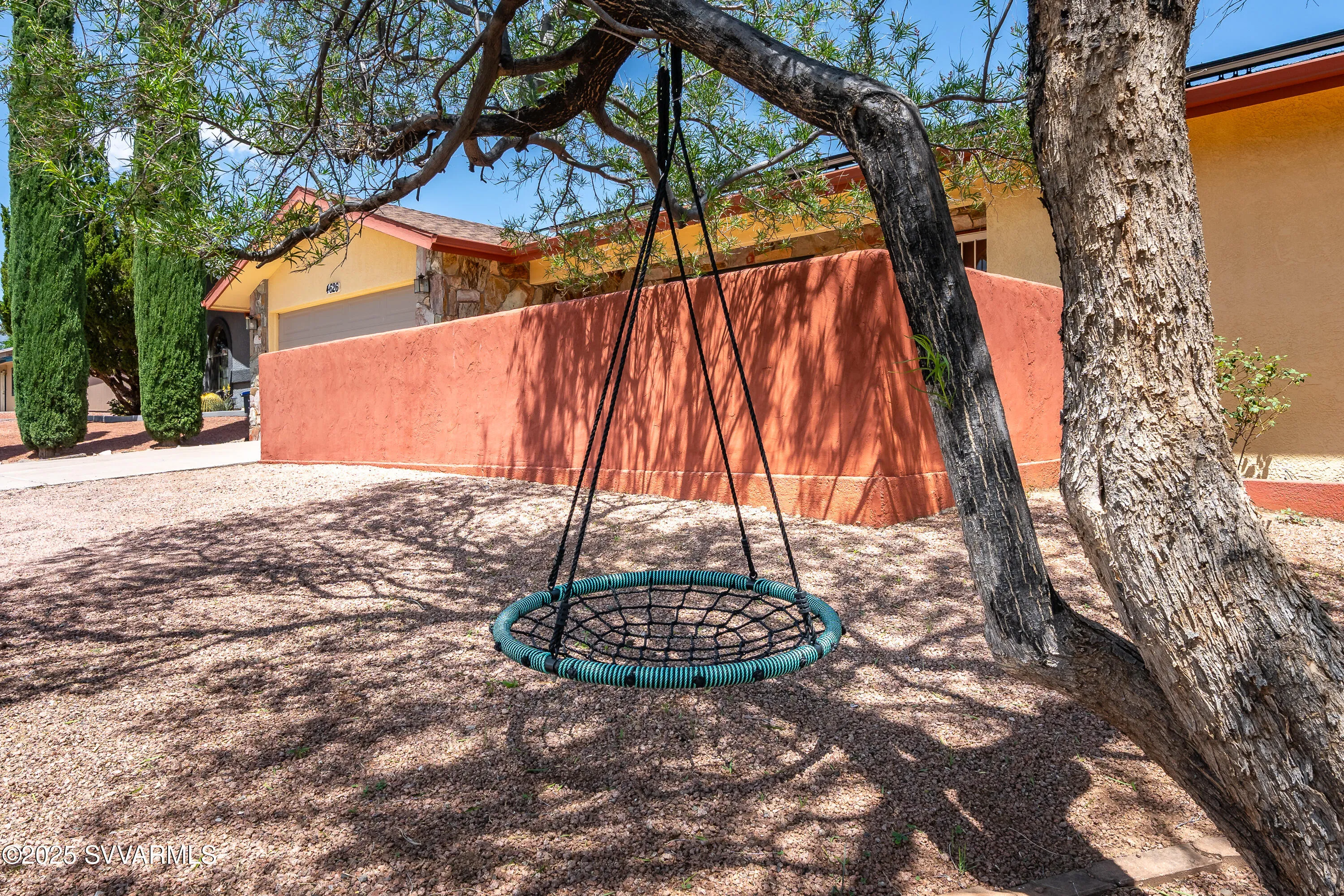 Cottonwood, Arizona 86326, United States, 2 Bedrooms Bedrooms, ,2 BathroomsBathrooms,Residential,Pending,132415