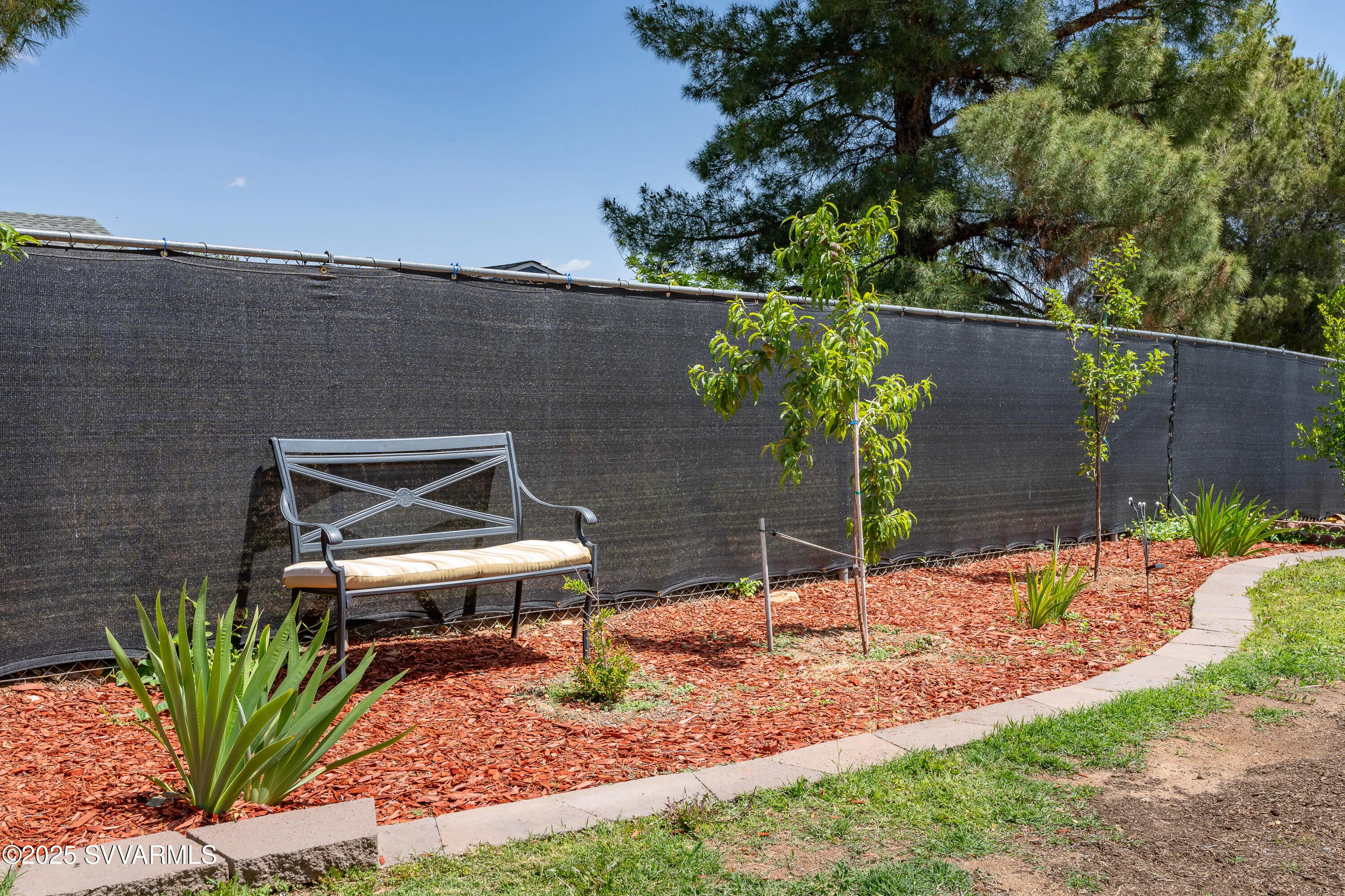 Cottonwood, Arizona 86326, United States, 2 Bedrooms Bedrooms, ,2 BathroomsBathrooms,Residential,Pending,132415