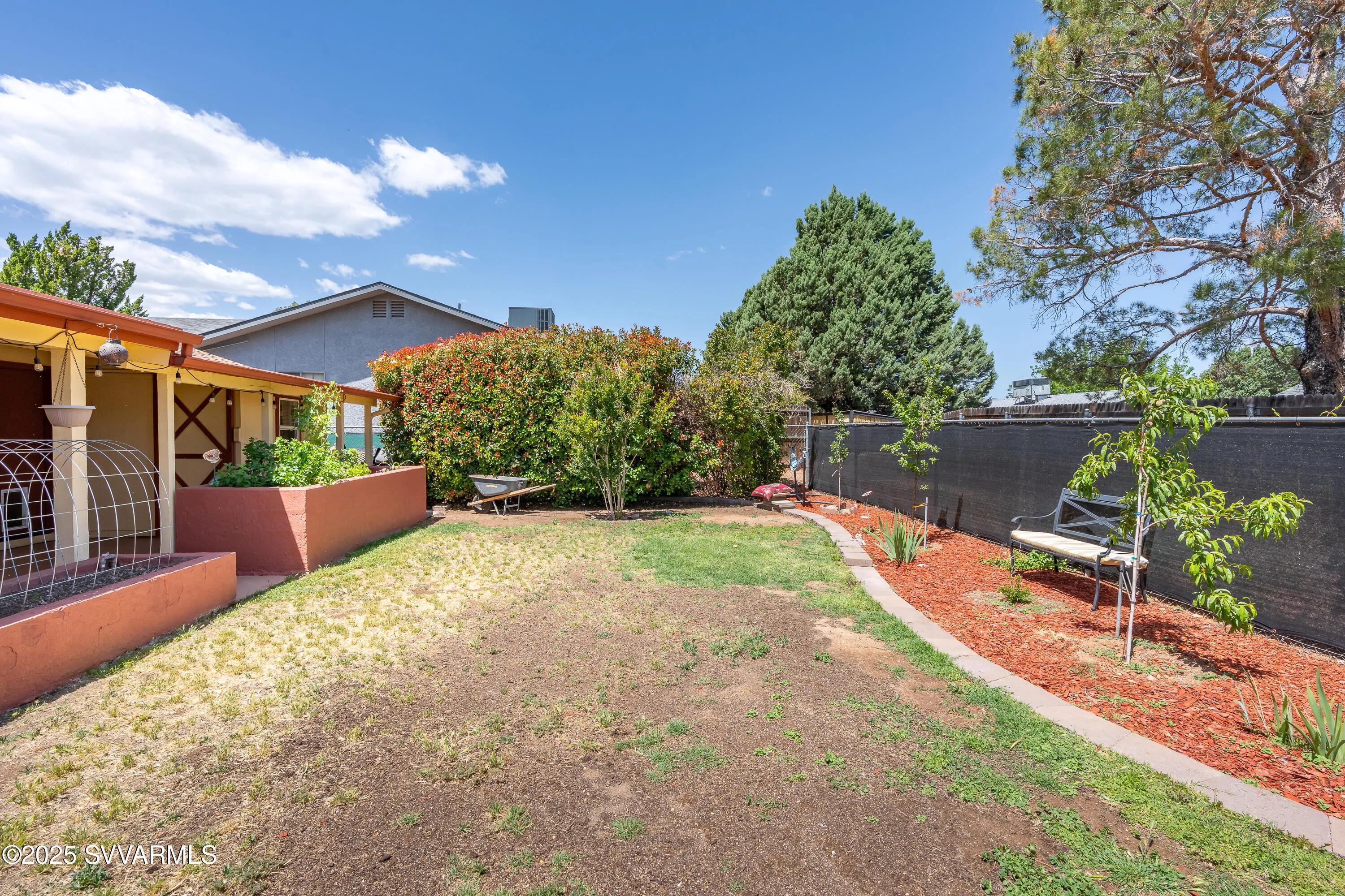 Cottonwood, Arizona 86326, United States, 2 Bedrooms Bedrooms, ,2 BathroomsBathrooms,Residential,Pending,132415