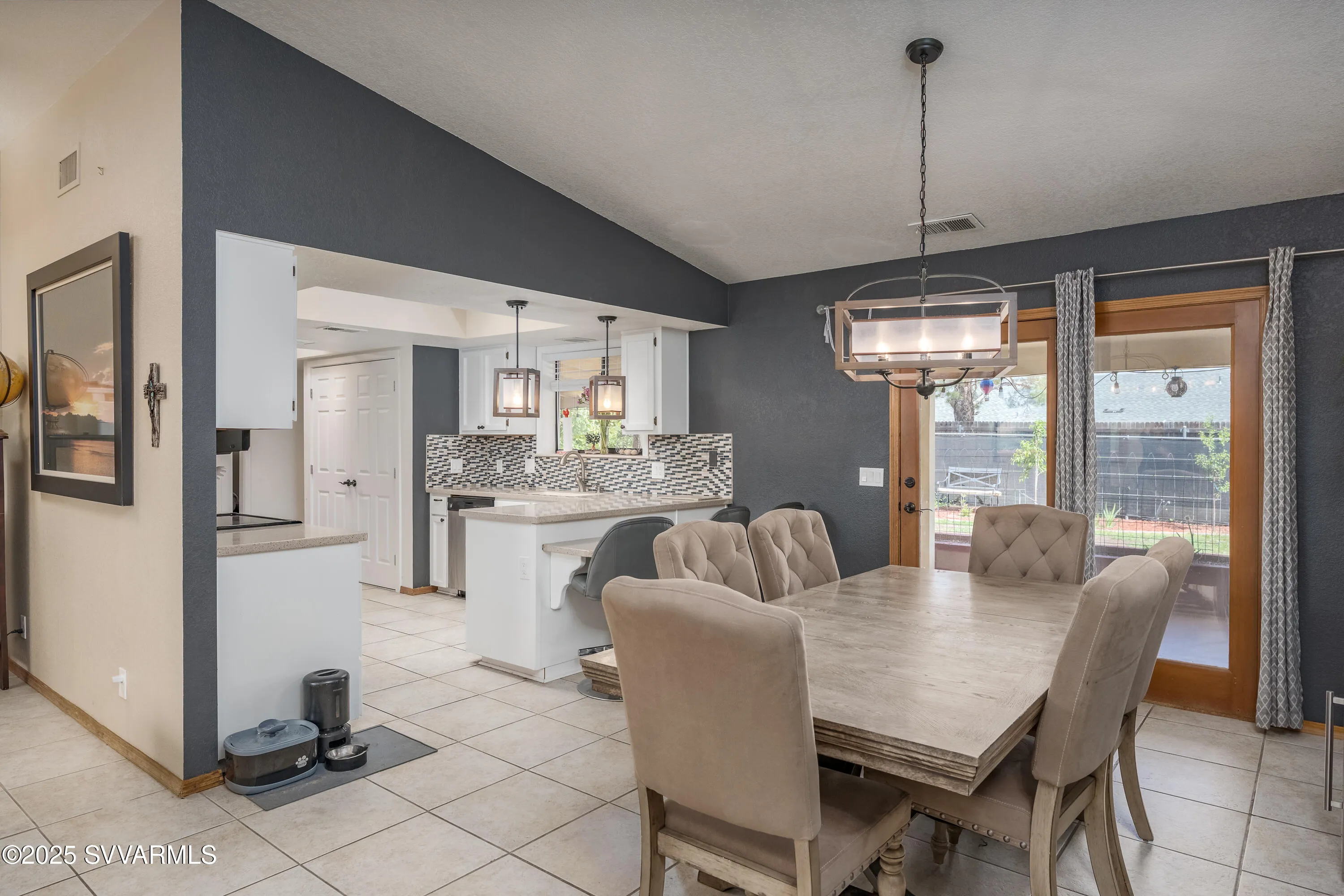 Cottonwood, Arizona 86326, United States, 2 Bedrooms Bedrooms, ,2 BathroomsBathrooms,Residential,Pending,132415