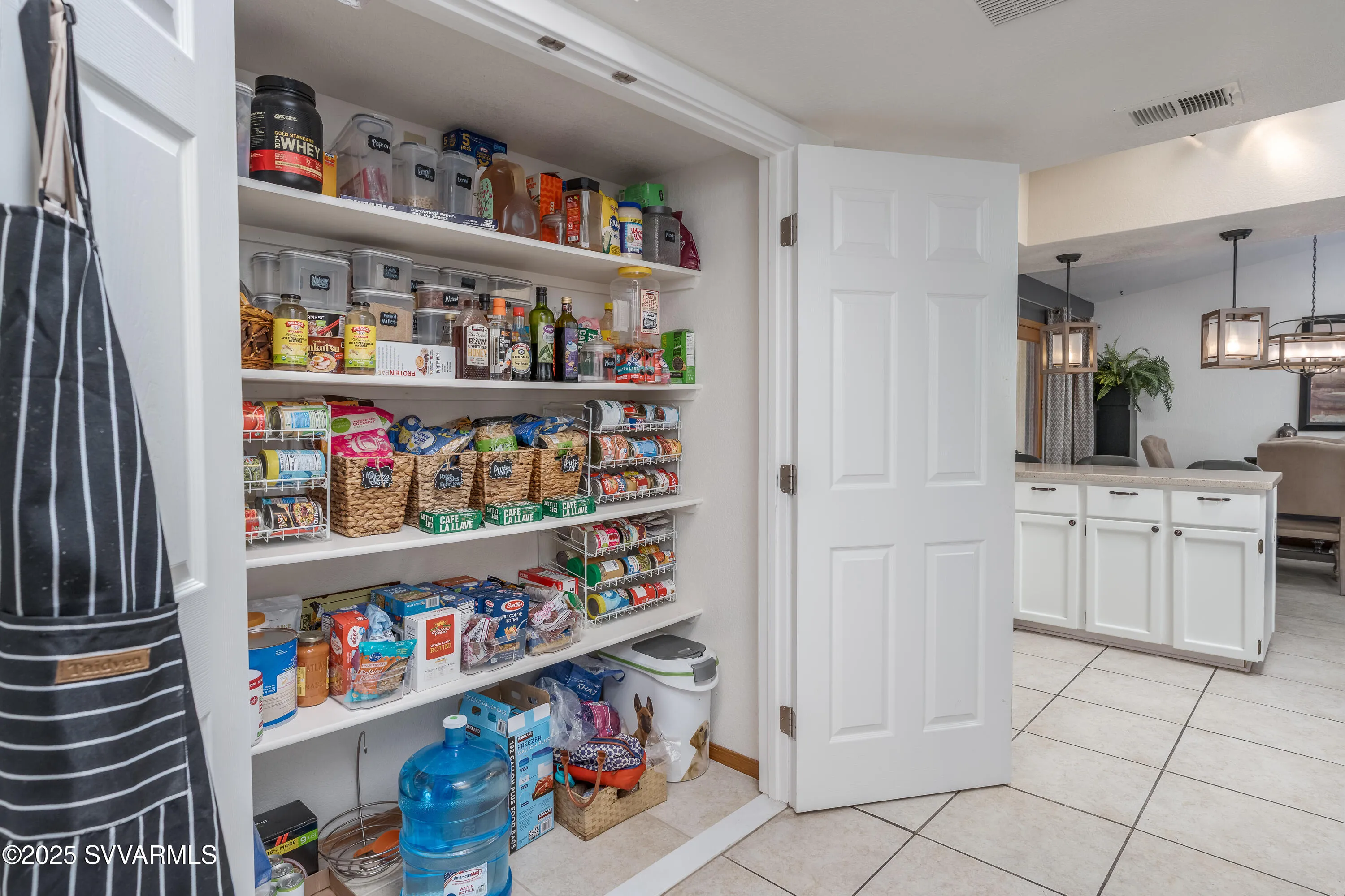 Cottonwood, Arizona 86326, United States, 2 Bedrooms Bedrooms, ,2 BathroomsBathrooms,Residential,Pending,132415