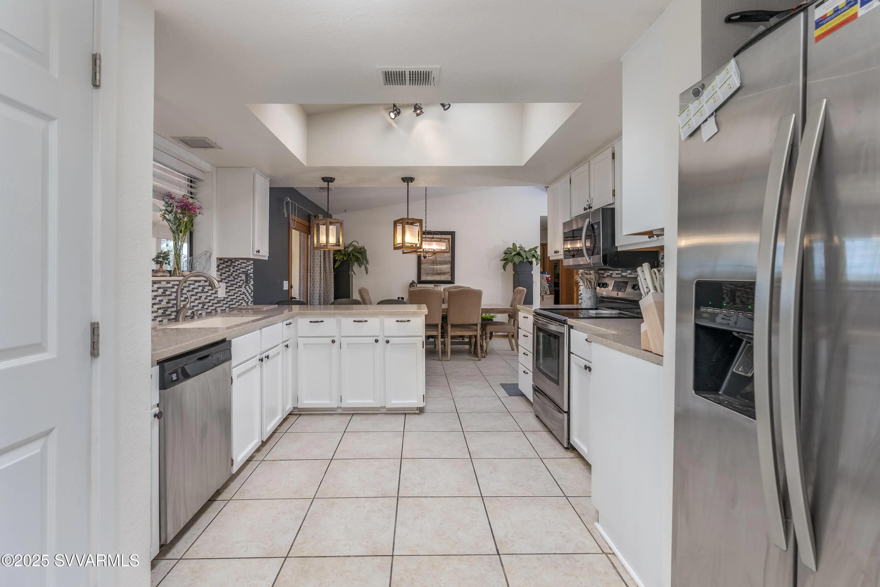 Cottonwood, Arizona 86326, United States, 2 Bedrooms Bedrooms, ,2 BathroomsBathrooms,Residential,Pending,132415