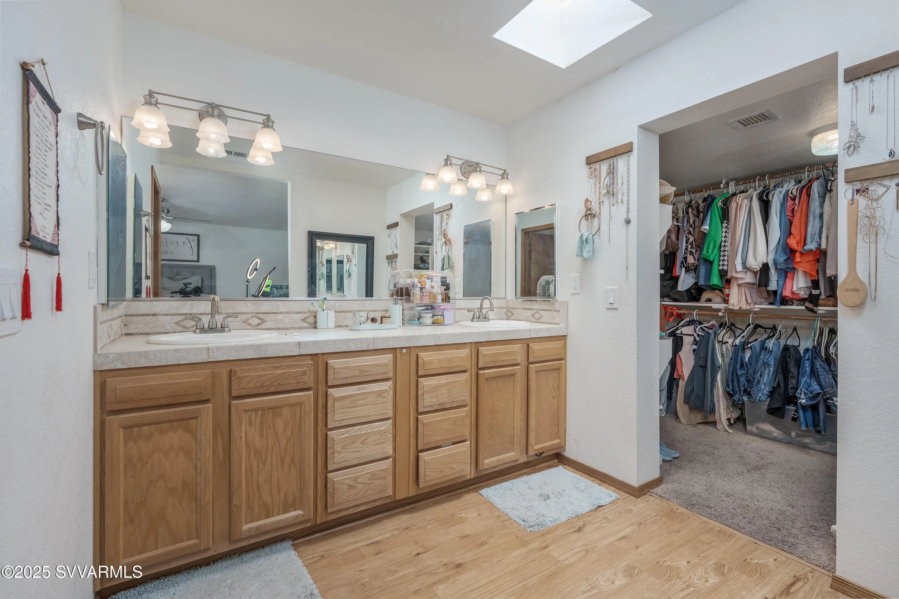 Cottonwood, Arizona 86326, United States, 2 Bedrooms Bedrooms, ,2 BathroomsBathrooms,Residential,Pending,132415