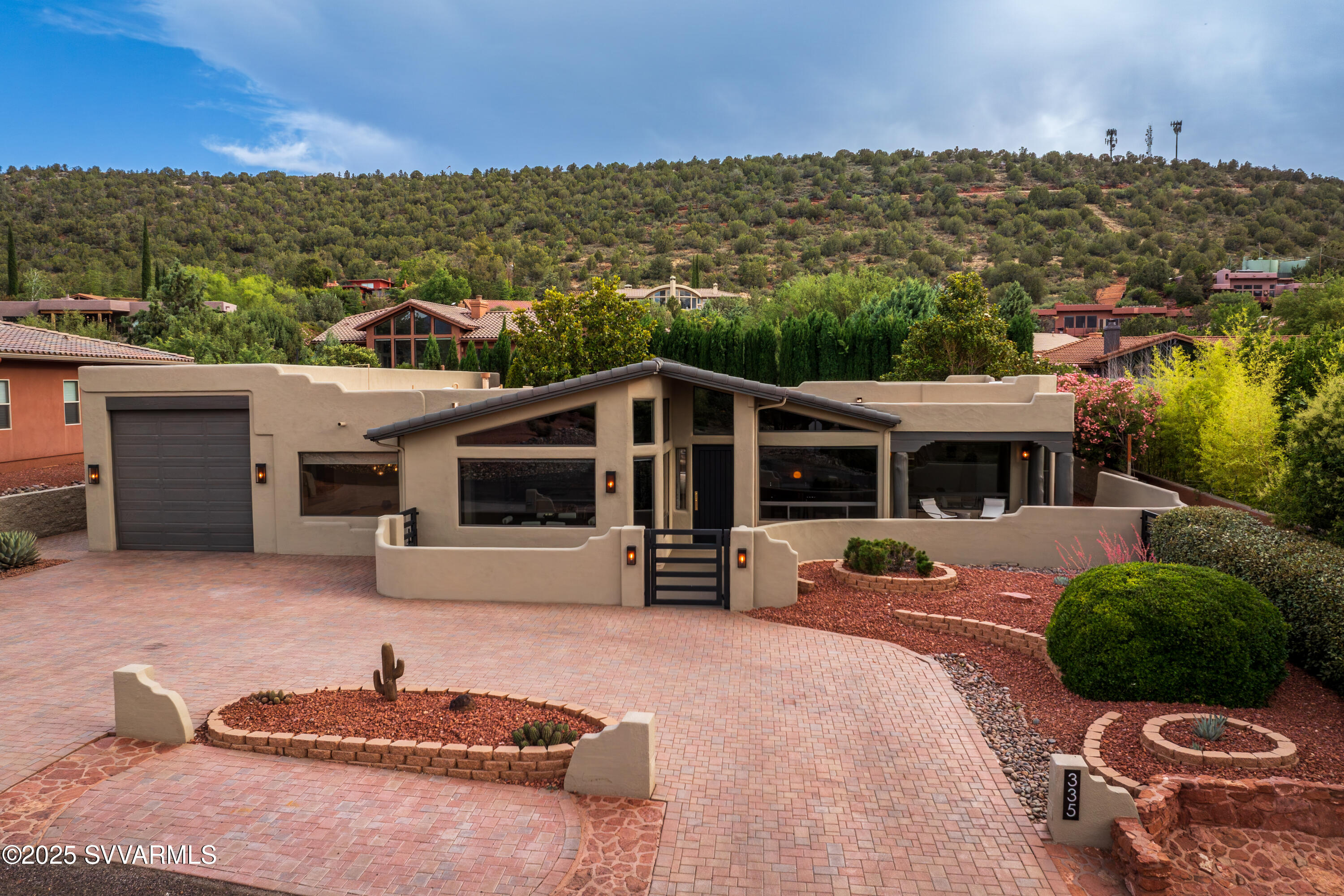 335 Saddlerock Circle