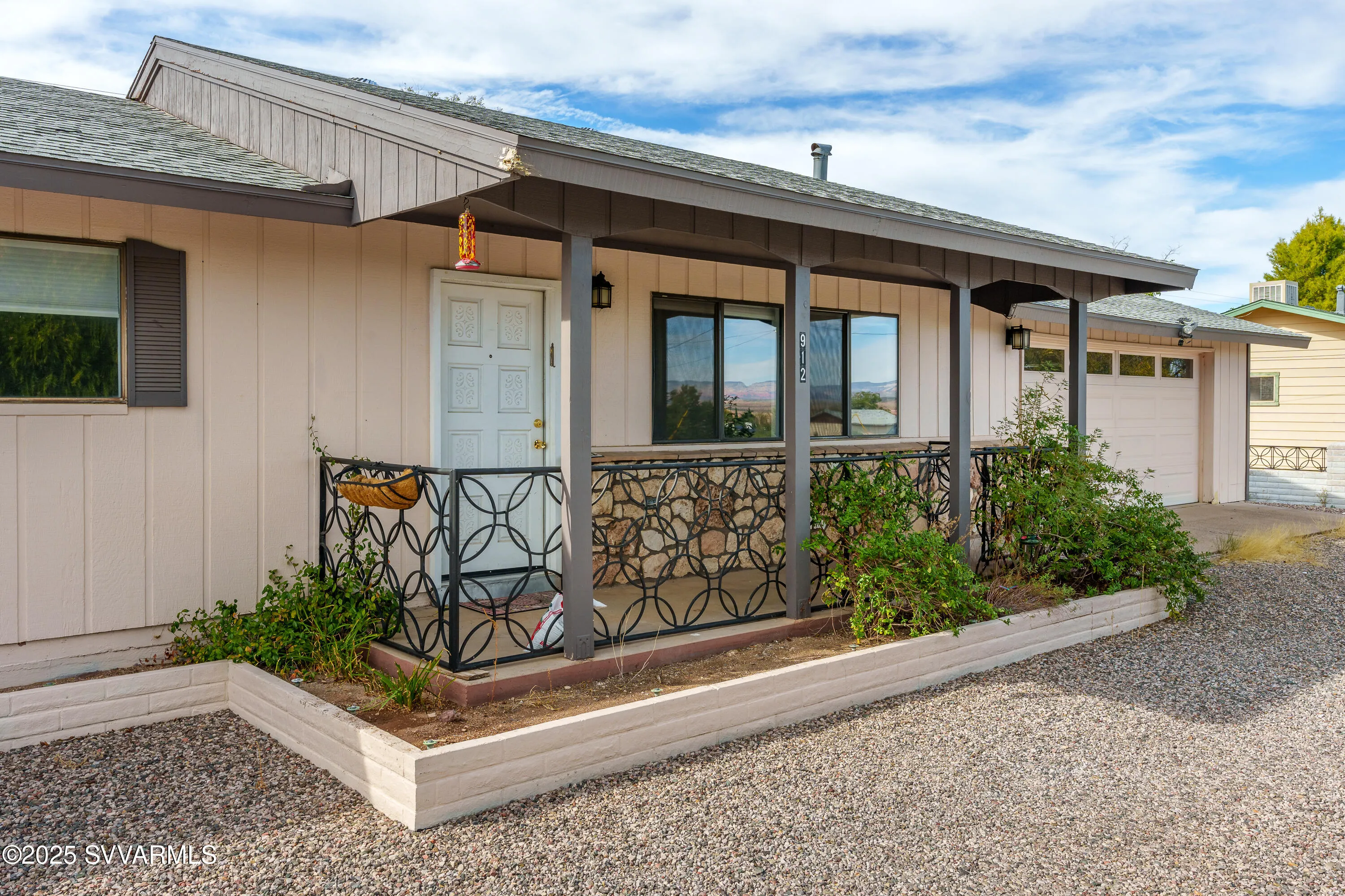 Cottonwood, Arizona 86326, United States, 3 Bedrooms Bedrooms, ,1 BathroomBathrooms,Residential,Active,14857