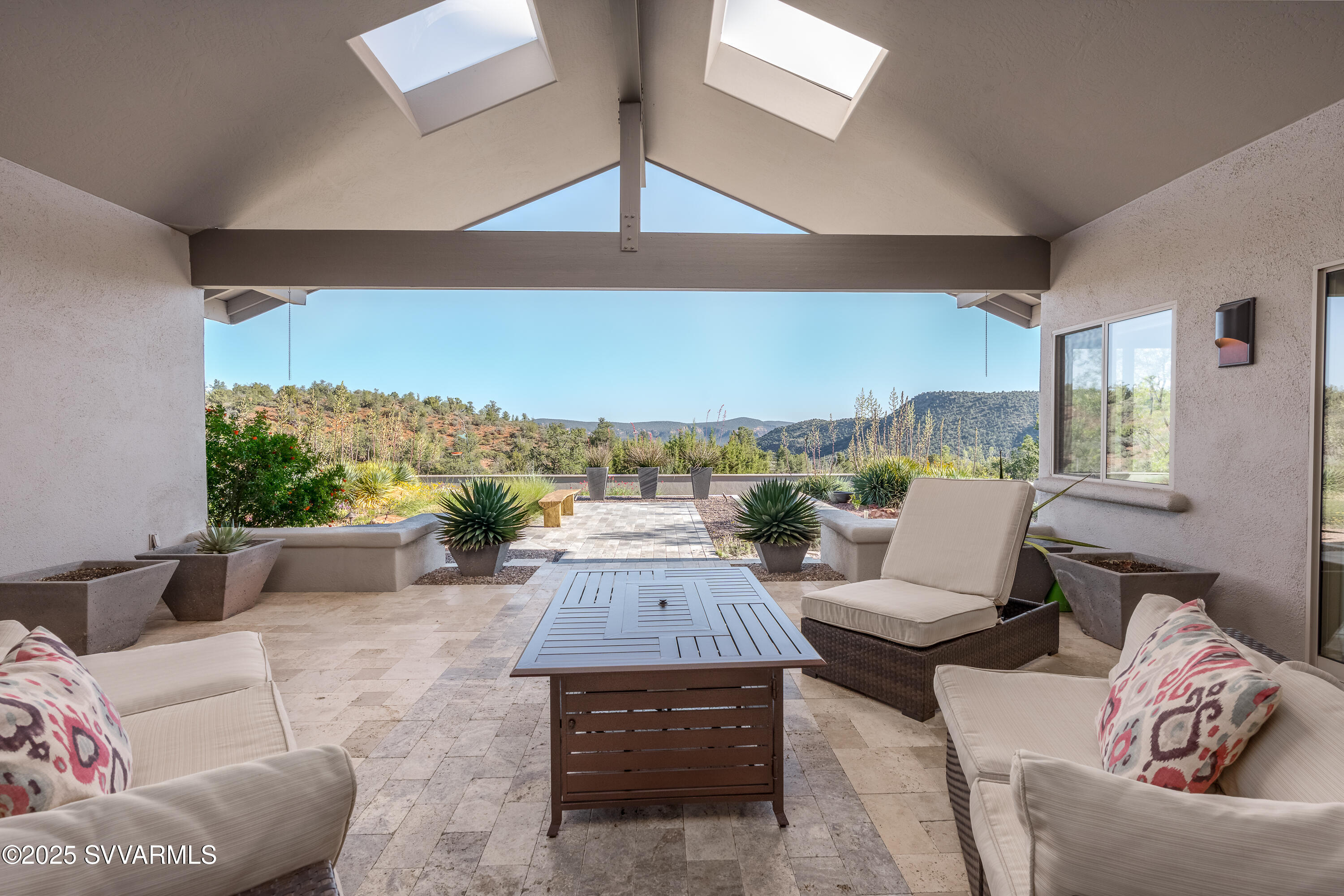 65 Linda Vista