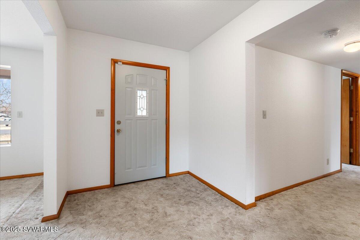 185 W Hereford Drive