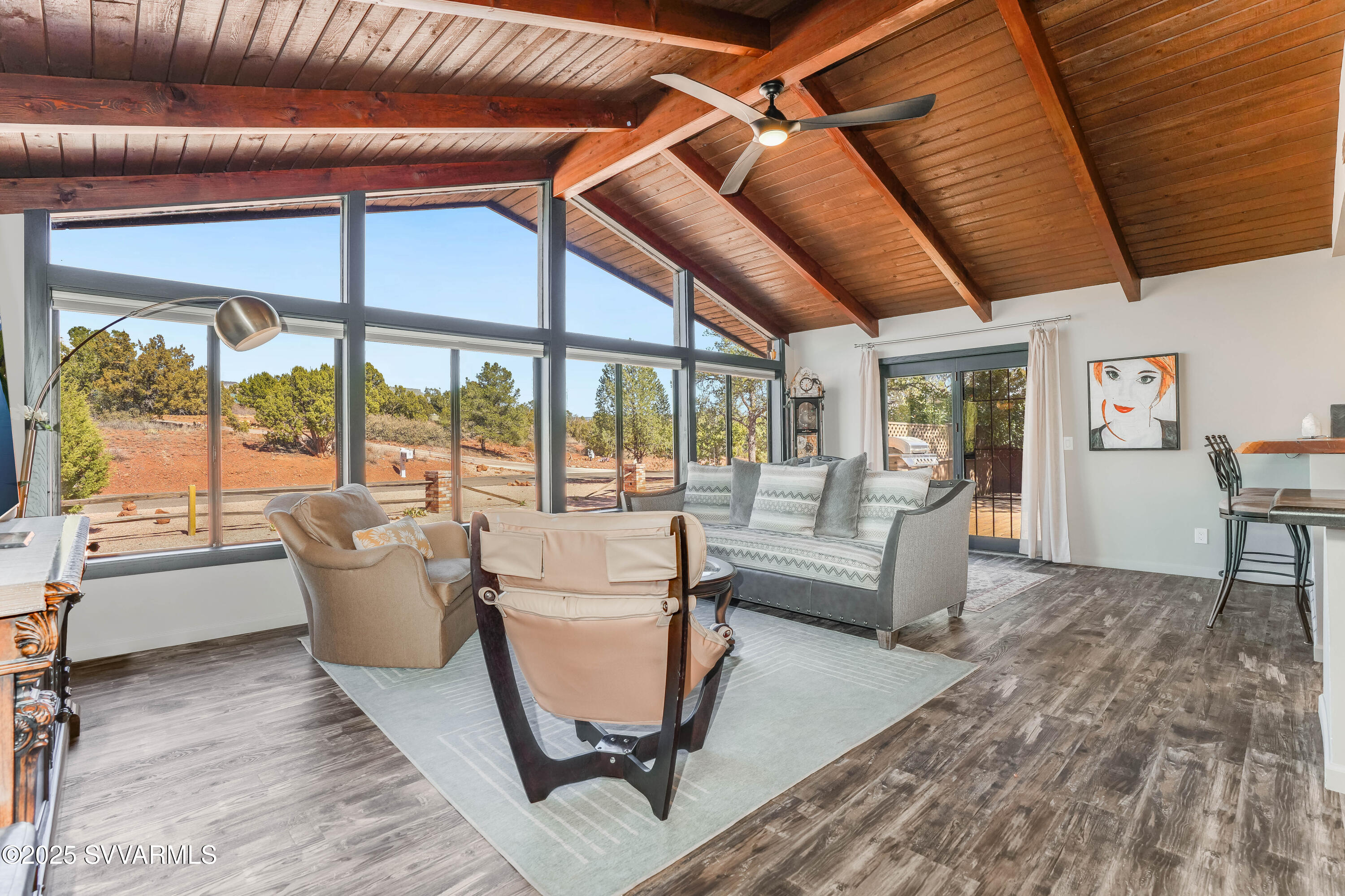325 Kachina Drive