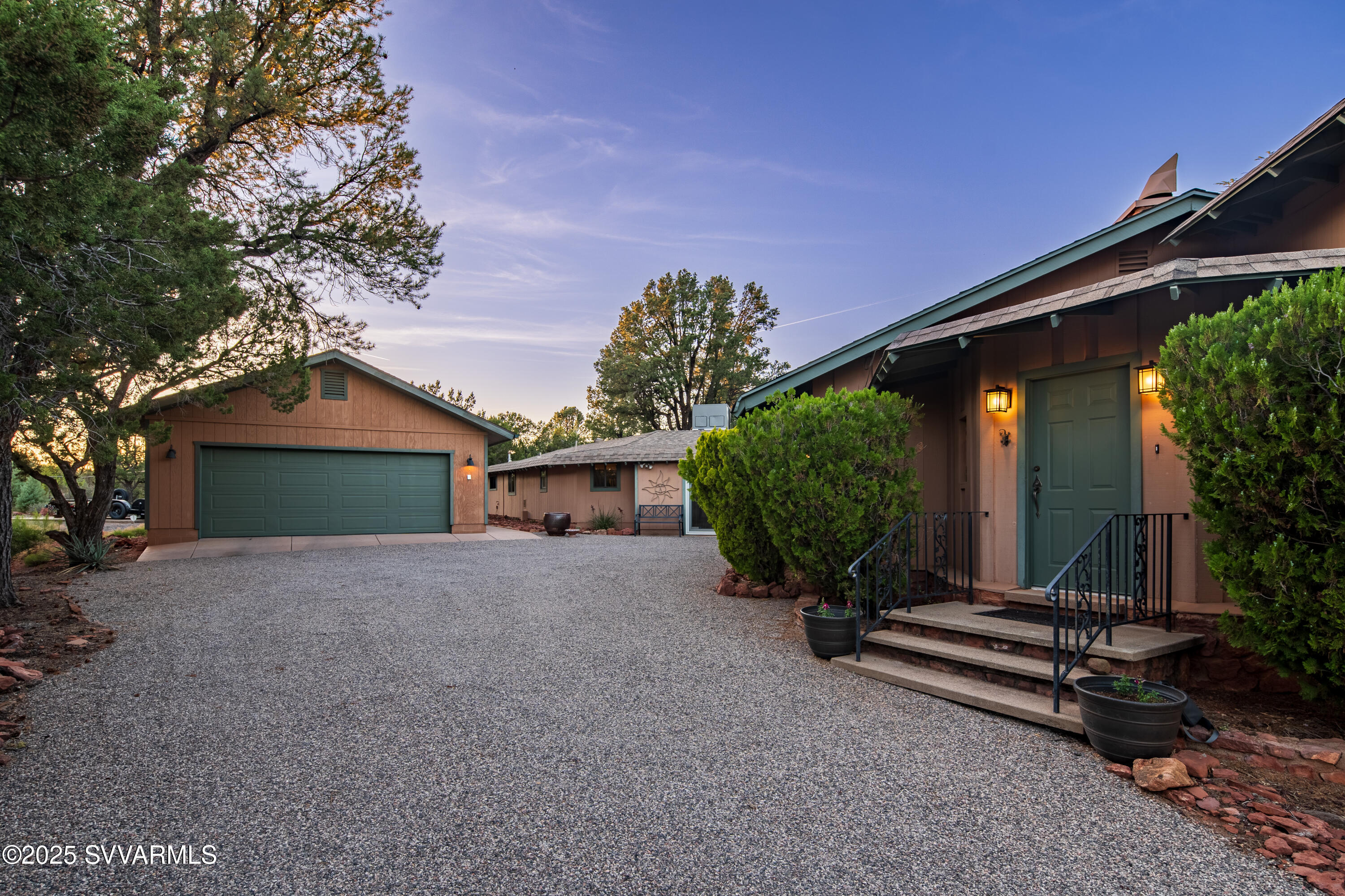 815 Kachina Drive
