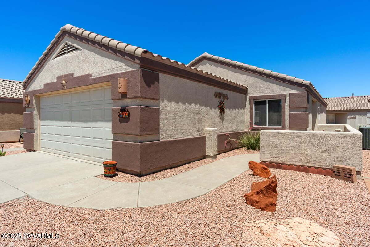 610 S Amante Drive