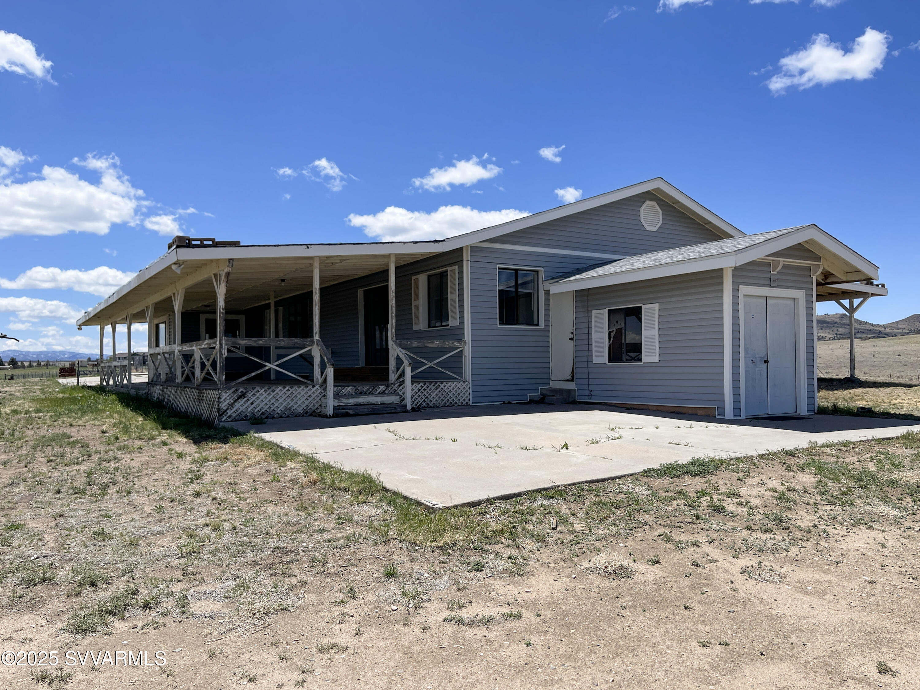 2995 W Road 1 S
