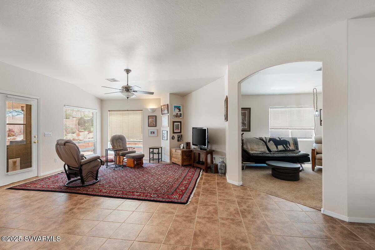 5044 E Cedar Creek Drive
