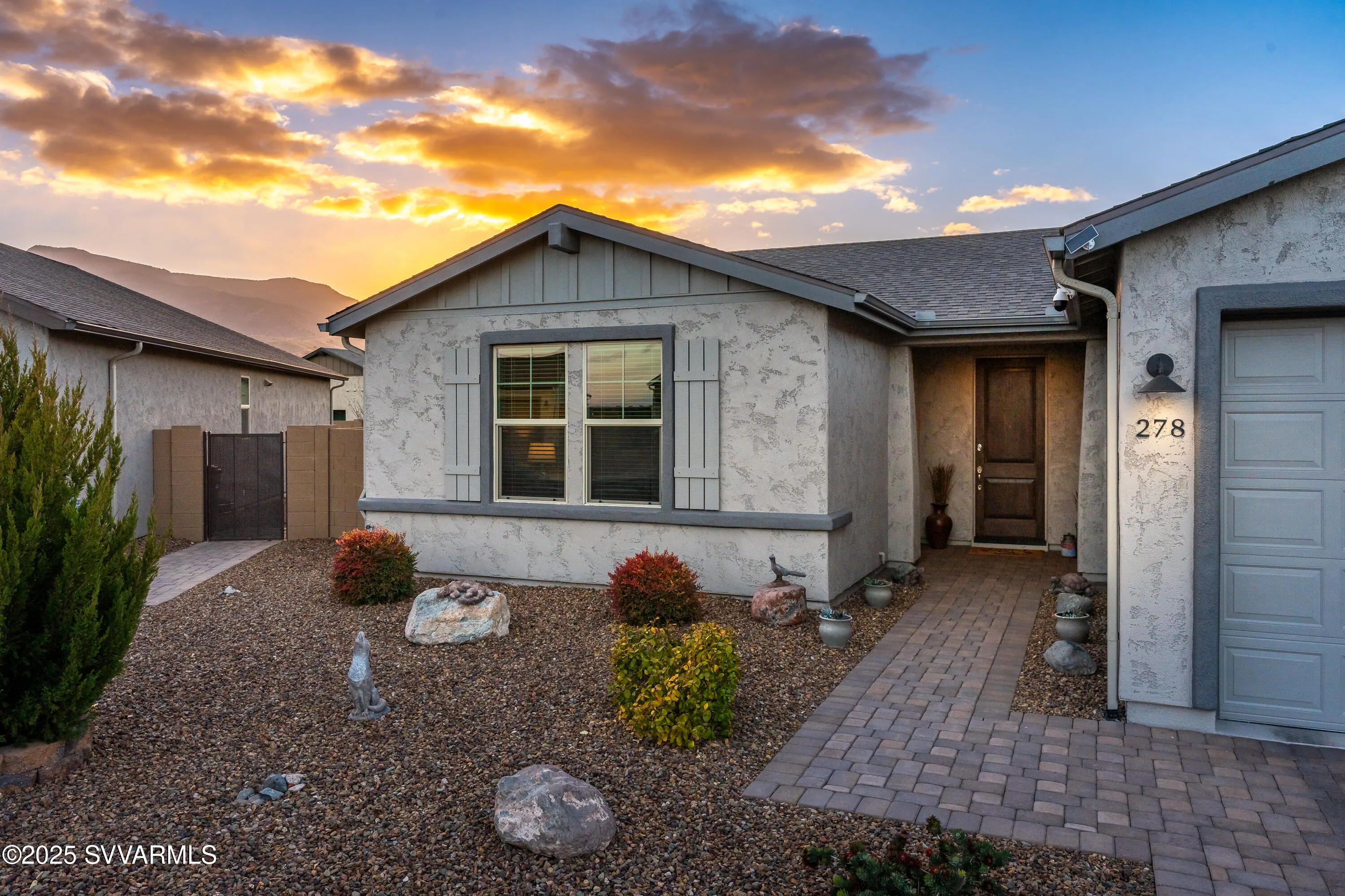 Clarkdale, Arizona 86324, United States, 3 Bedrooms Bedrooms, ,3 BathroomsBathrooms,Residential,Contingent,79934