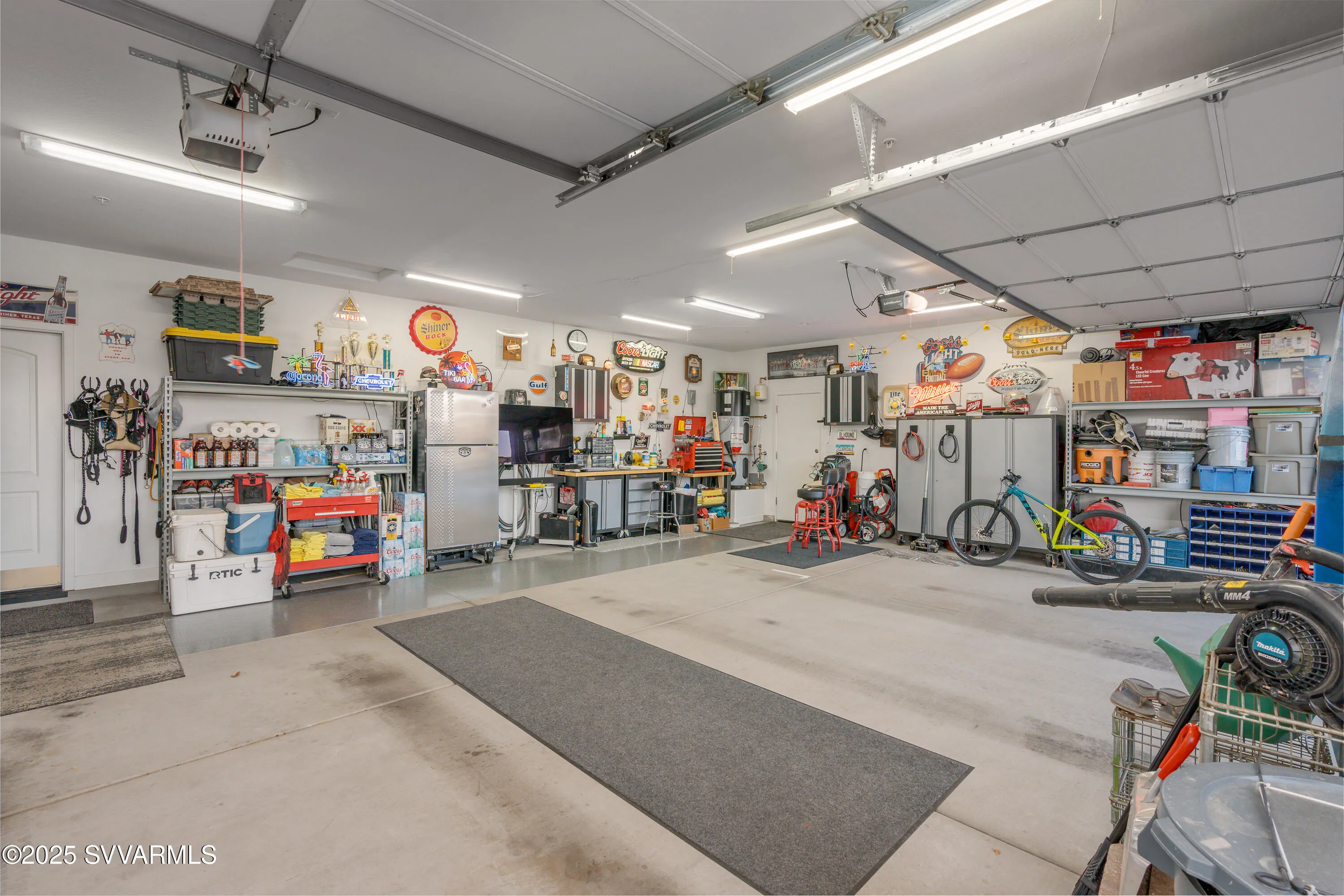 Clarkdale, Arizona 86324, United States, 3 Bedrooms Bedrooms, ,3 BathroomsBathrooms,Residential,Contingent,79934