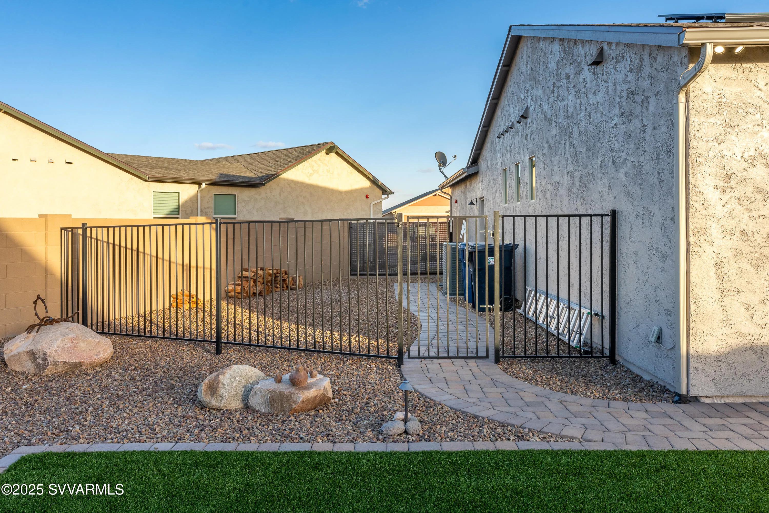 Clarkdale, Arizona 86324, United States, 3 Bedrooms Bedrooms, ,3 BathroomsBathrooms,Residential,Contingent,79934