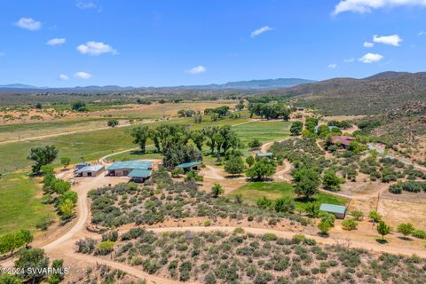 5500 S Four Cross Ranch Rd Skull Valley AZ 86338