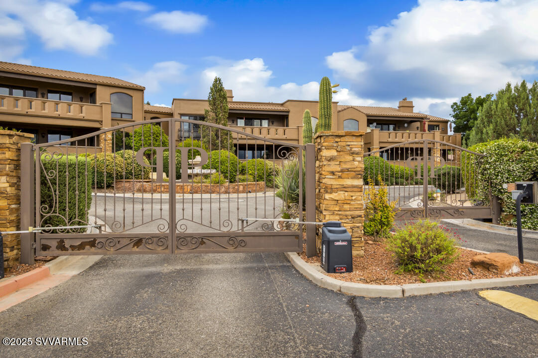 3867 Portofino Way