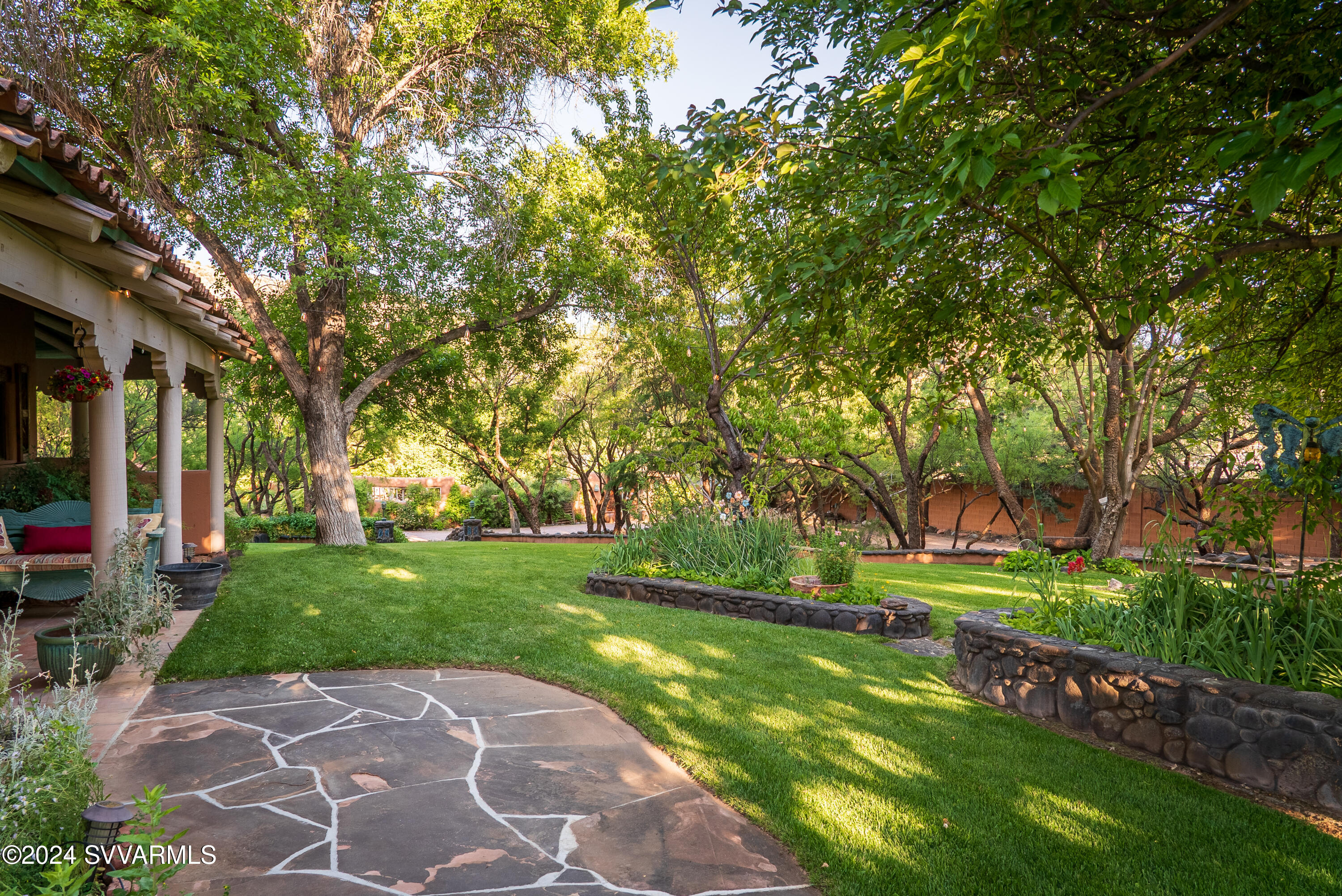 3875 N Stagecoach Rd