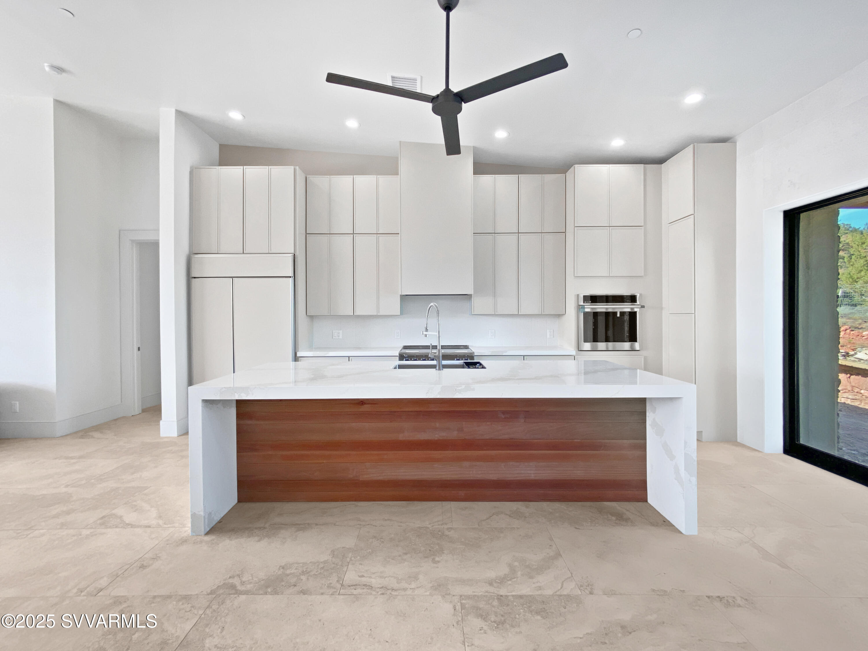 10 Amber Cliffs Way