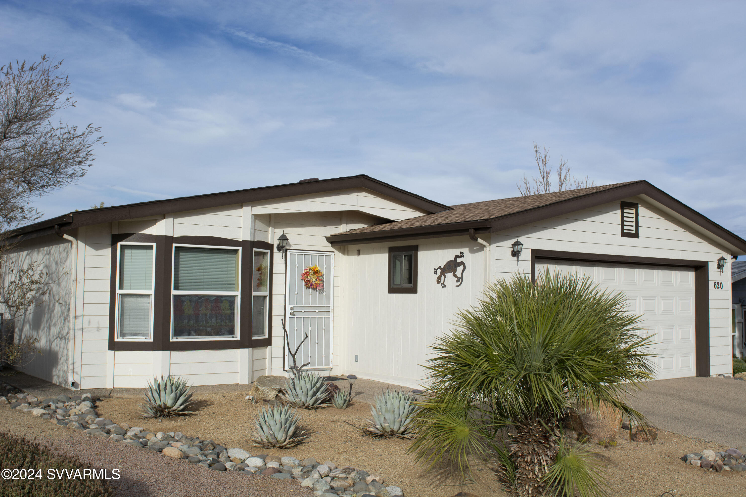 620 W Dakota Drive