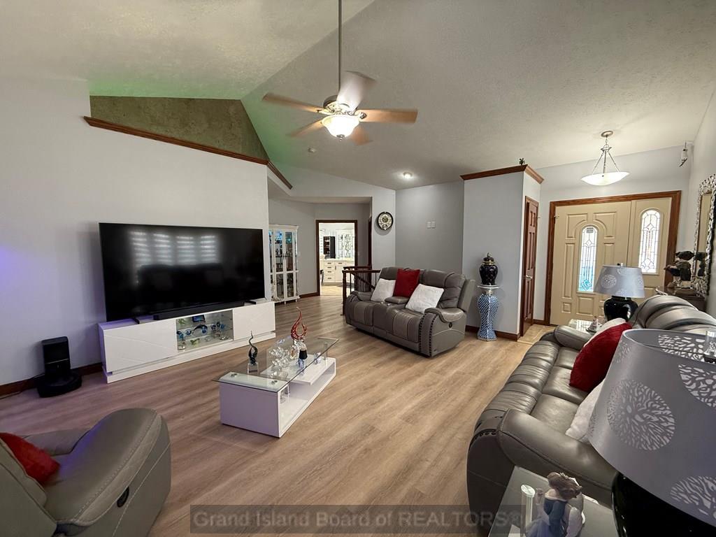 Grand Island, Nebraska 68803, United States, 4 Bedrooms Bedrooms, ,3 BathroomsBathrooms,Residential,Active,104644