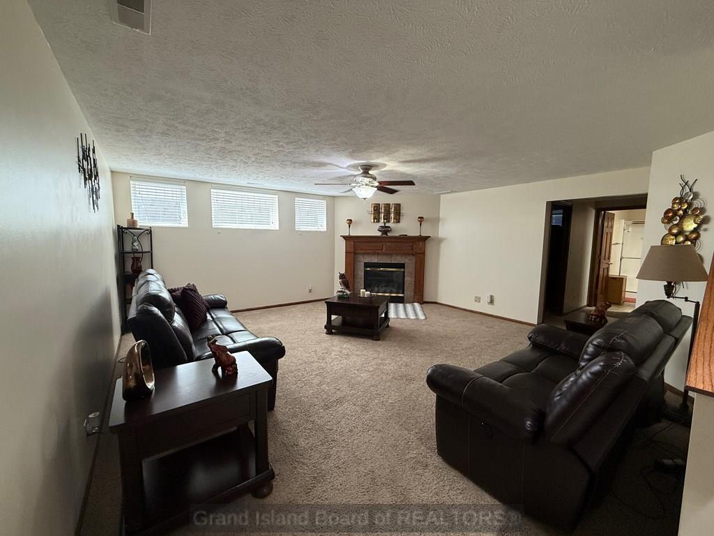 Grand Island, Nebraska 68803, United States, 4 Bedrooms Bedrooms, ,3 BathroomsBathrooms,Residential,Active,104644
