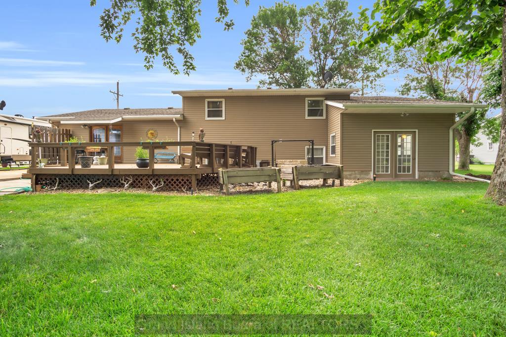 Grand Island, Nebraska 68803, United States, 3 Bedrooms Bedrooms, ,3 BathroomsBathrooms,Residential,Pending,36993