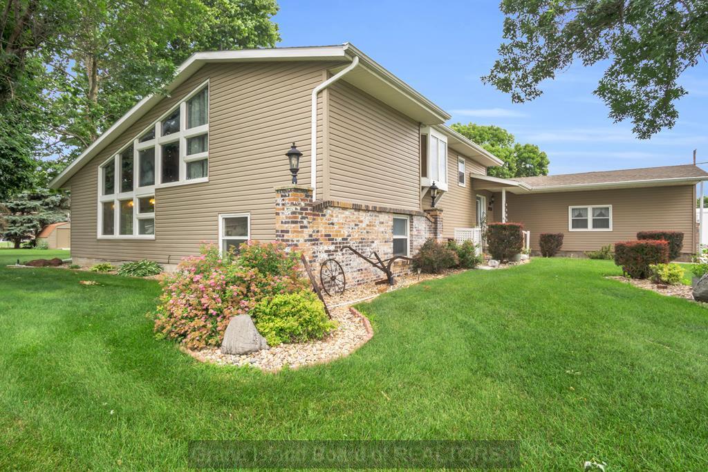 Grand Island, Nebraska 68803, United States, 3 Bedrooms Bedrooms, ,3 BathroomsBathrooms,Residential,Pending,36993 Grand Island, Nebraska 68803, United States, 3 Bedrooms Bedrooms, ,3 BathroomsBathrooms,Residential,Pending,36993