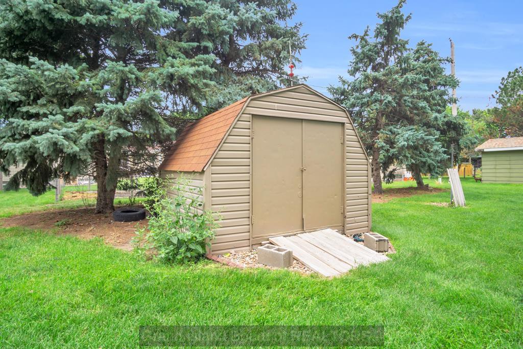 Grand Island, Nebraska 68803, United States, 3 Bedrooms Bedrooms, ,3 BathroomsBathrooms,Residential,Pending,36993