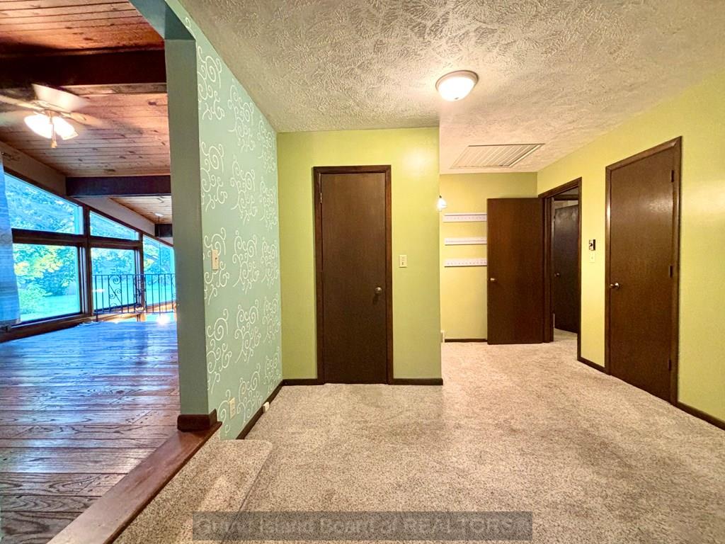 Grand Island, Nebraska 68803, United States, 3 Bedrooms Bedrooms, ,3 BathroomsBathrooms,Residential,Pending,36993