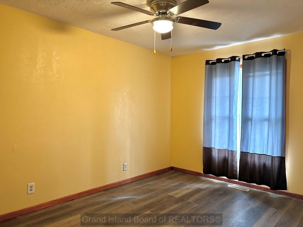 Grand Island, Nebraska 68801, United States, 3 Bedrooms Bedrooms, ,2 BathroomsBathrooms,Residential,Active,10684