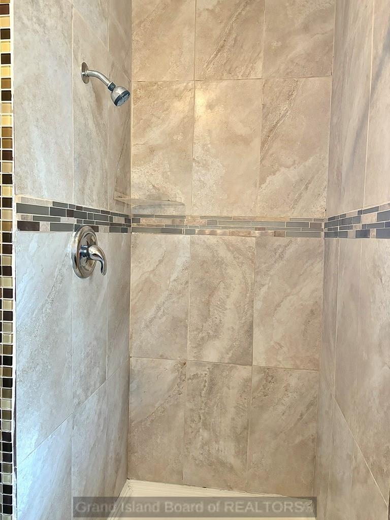 Grand Island, Nebraska 68801, United States, 3 Bedrooms Bedrooms, ,2 BathroomsBathrooms,Residential,Active,10684